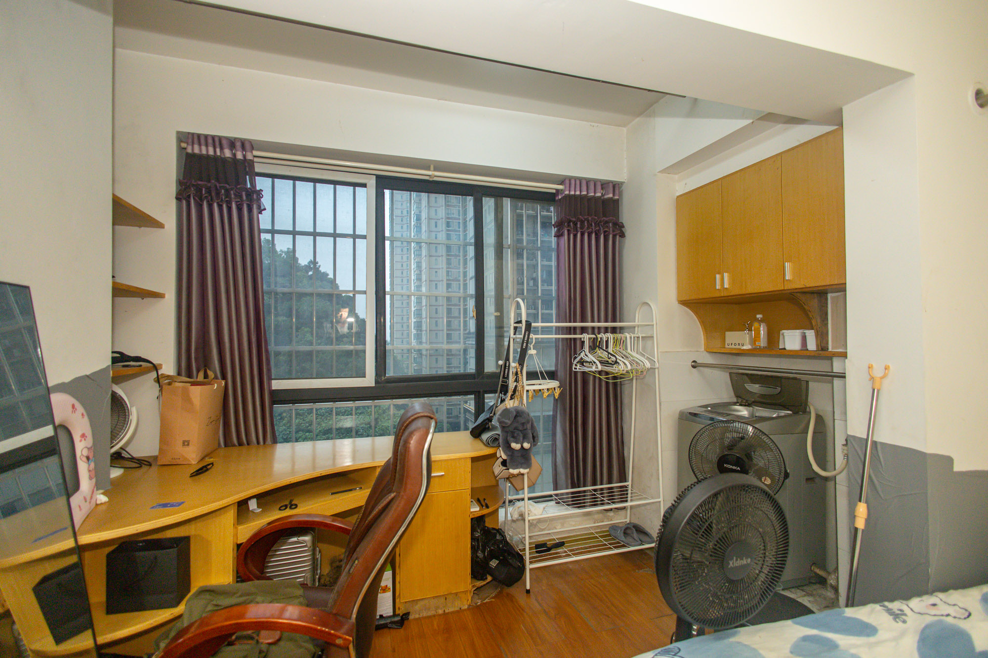 尚都花园城 1室1厅1卫 25.0万 尚都花园城 1室1厅1卫 25.0万阳台