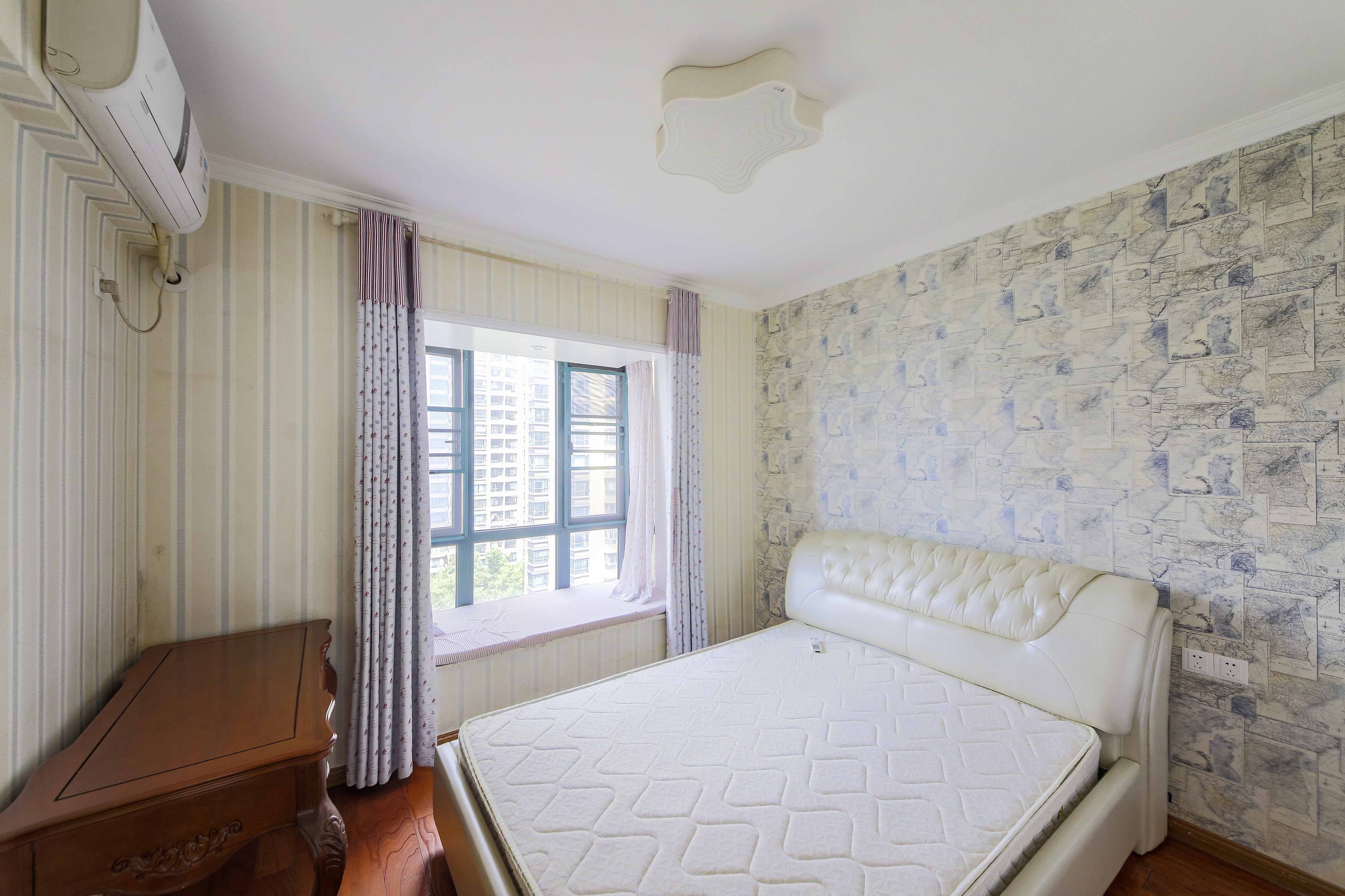 长沙欧洲城  3室2厅1卫    145.0万 长沙欧洲城  3室2厅1卫    145.0万卧室