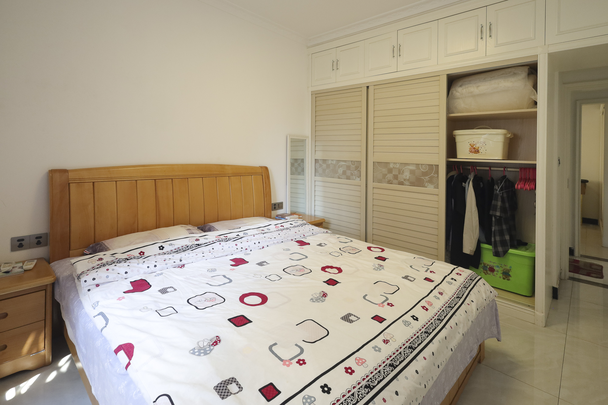 金富北城 2室2厅1卫 49.9万 金富北城 2室2厅1卫 49.9万卧室