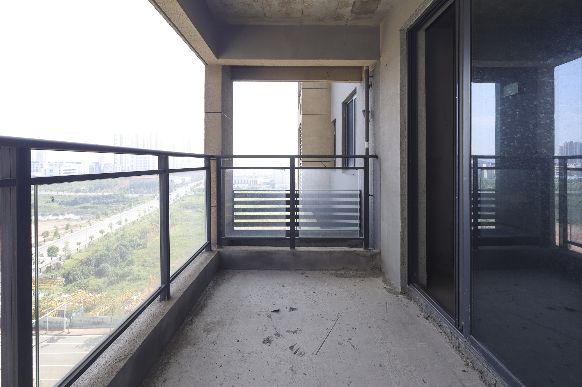 嘉宇北部湾A区  4室2厅2卫    88.0万 嘉宇北部湾A区  4室2厅2卫    88.0万阳台