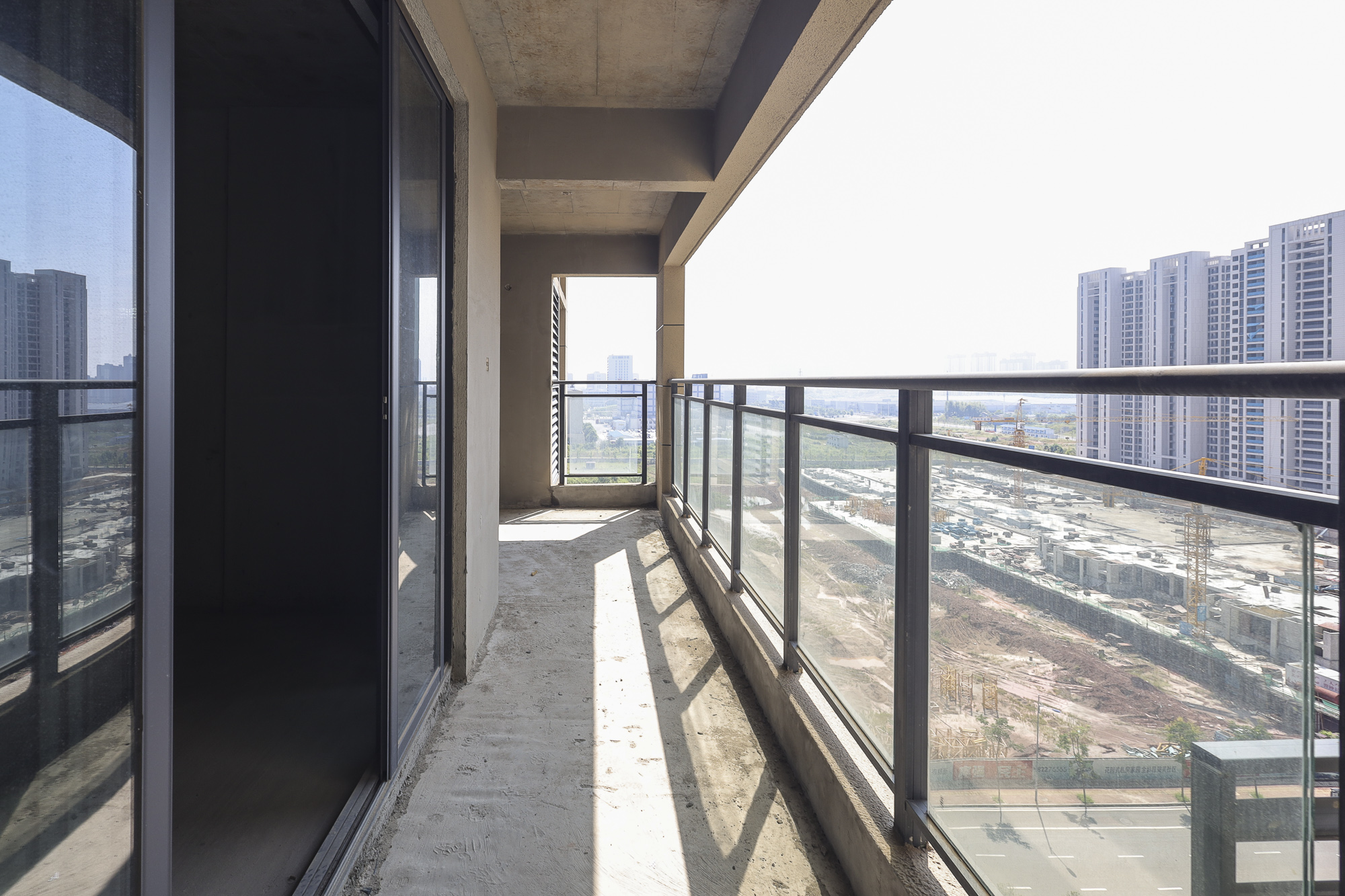 嘉宇北部湾A区  4室2厅2卫    88.0万 嘉宇北部湾A区  4室2厅2卫    88.0万阳台