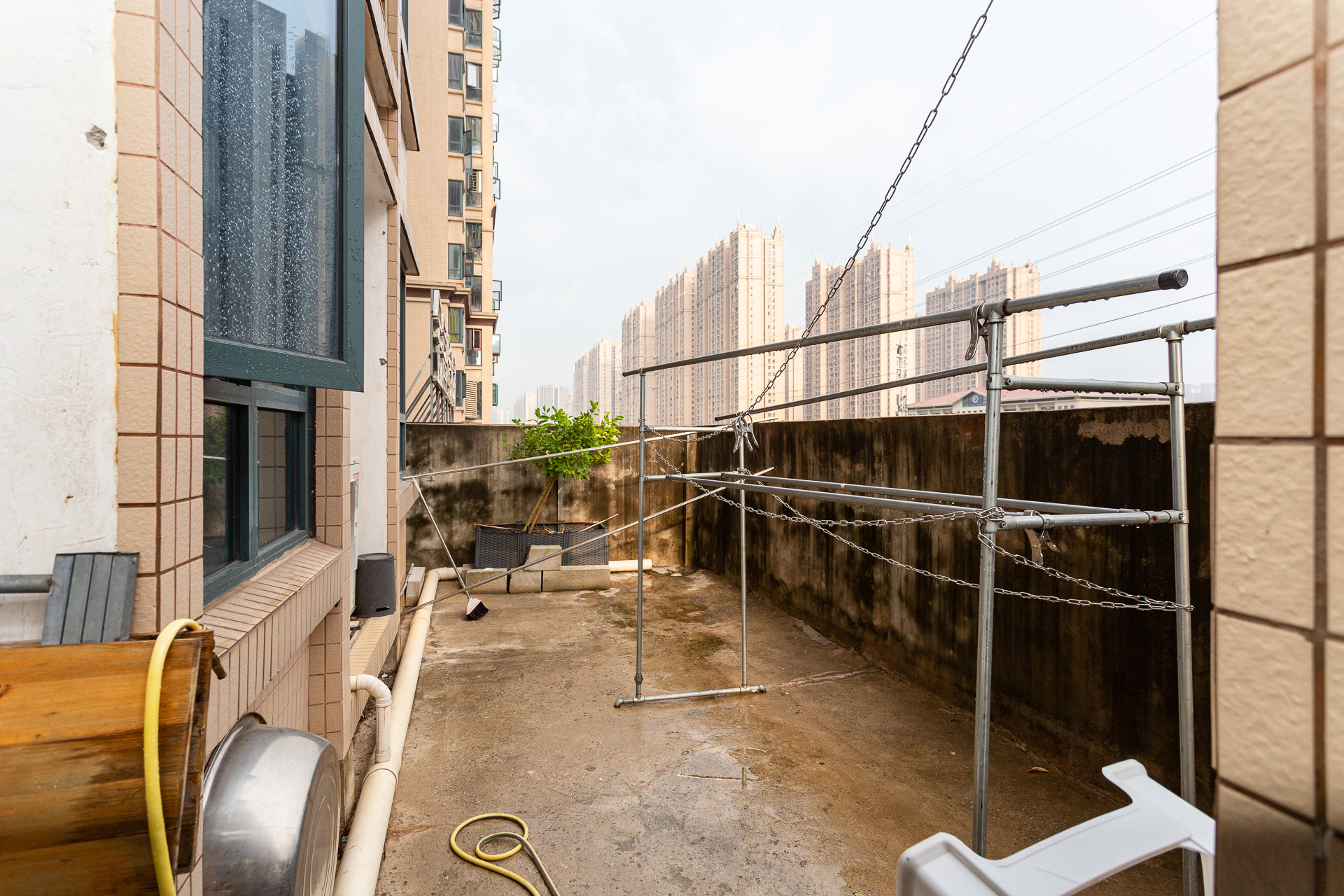 金湘苑(星澜之悦) 4室2厅2卫 102.5万 金湘苑(星澜之悦) 4室2厅2卫 102.5万其他