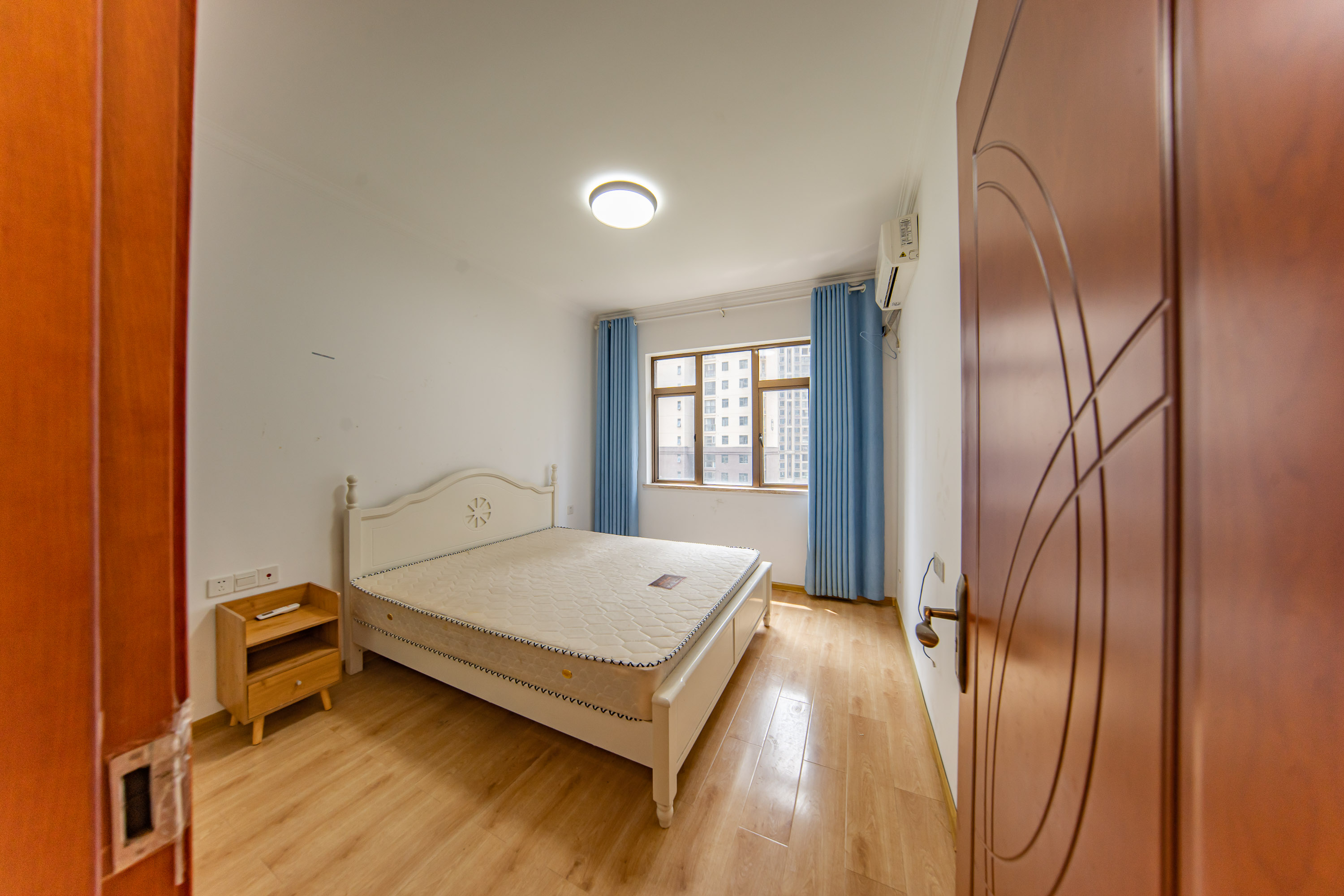 江山帝景哈佛 3室2厅1卫 92.0万 江山帝景哈佛 3室2厅1卫 92.0万卧室