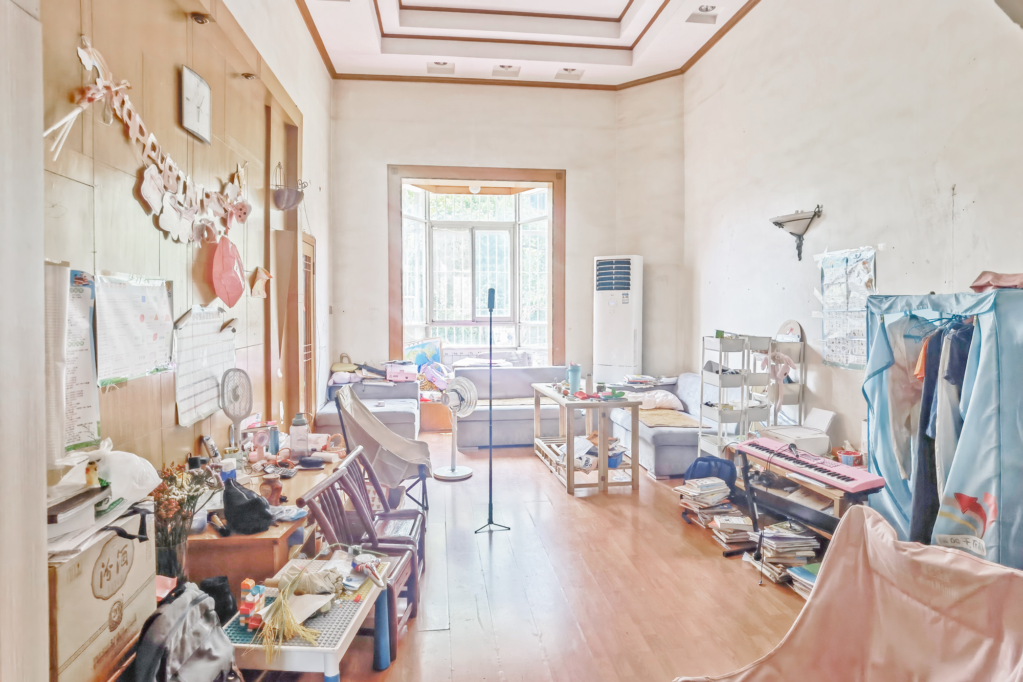 英才园一片  4室2厅1卫    109.0万 英才园一片  4室2厅1卫    109.0万客厅