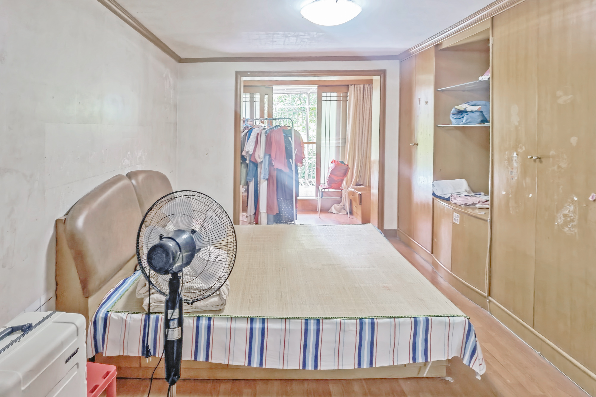 英才园一片  4室2厅1卫    109.0万 英才园一片  4室2厅1卫    109.0万卧室