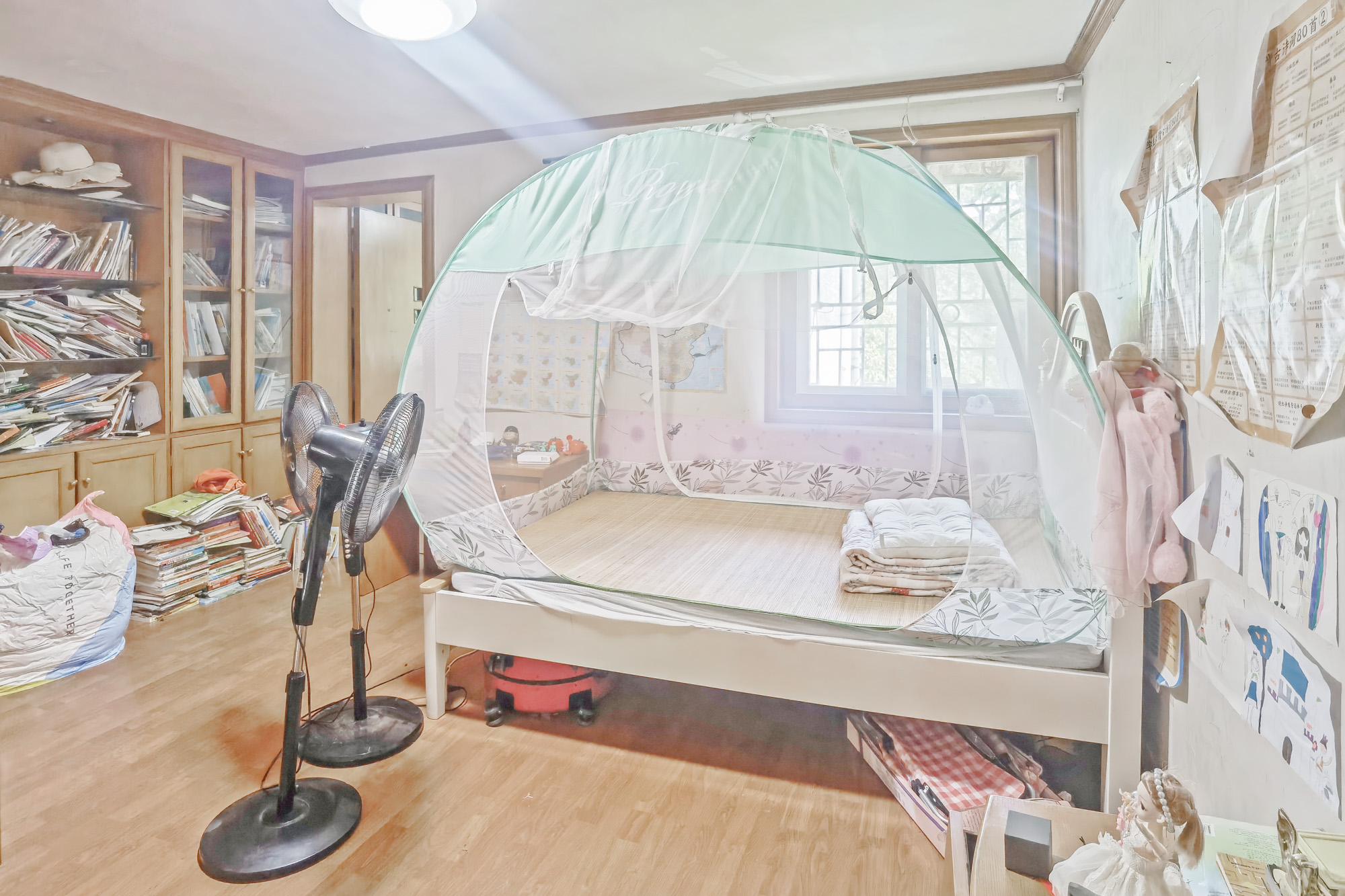 英才园一片  4室2厅1卫    109.0万 英才园一片  4室2厅1卫    109.0万卧室