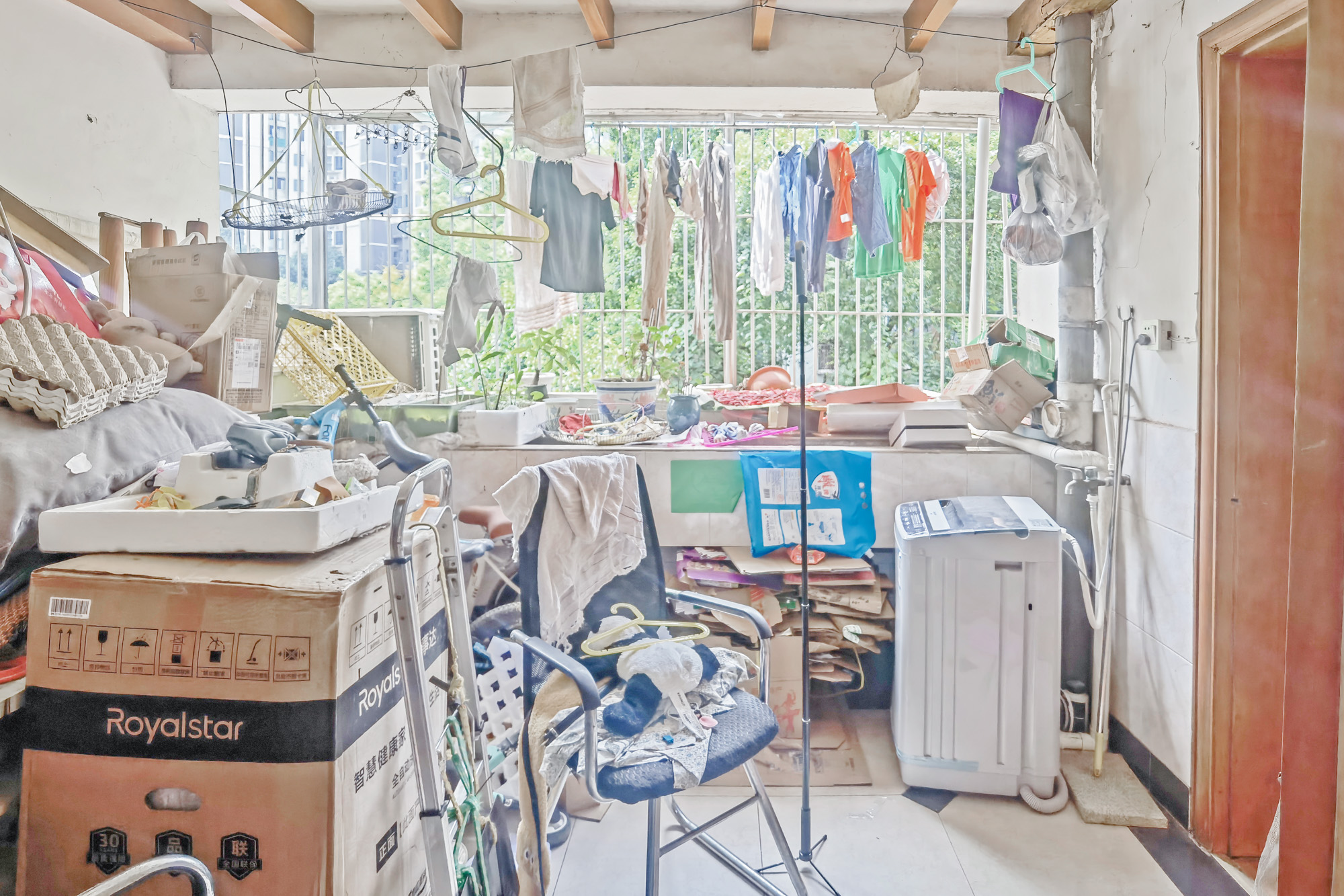 英才园一片  4室2厅1卫    109.0万 英才园一片  4室2厅1卫    109.0万阳台