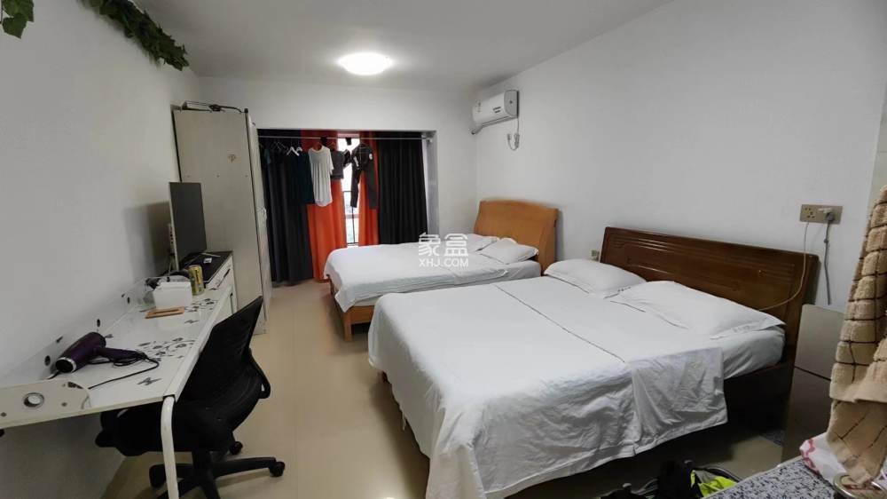 美的城三期  1室1厅1卫    16.5万