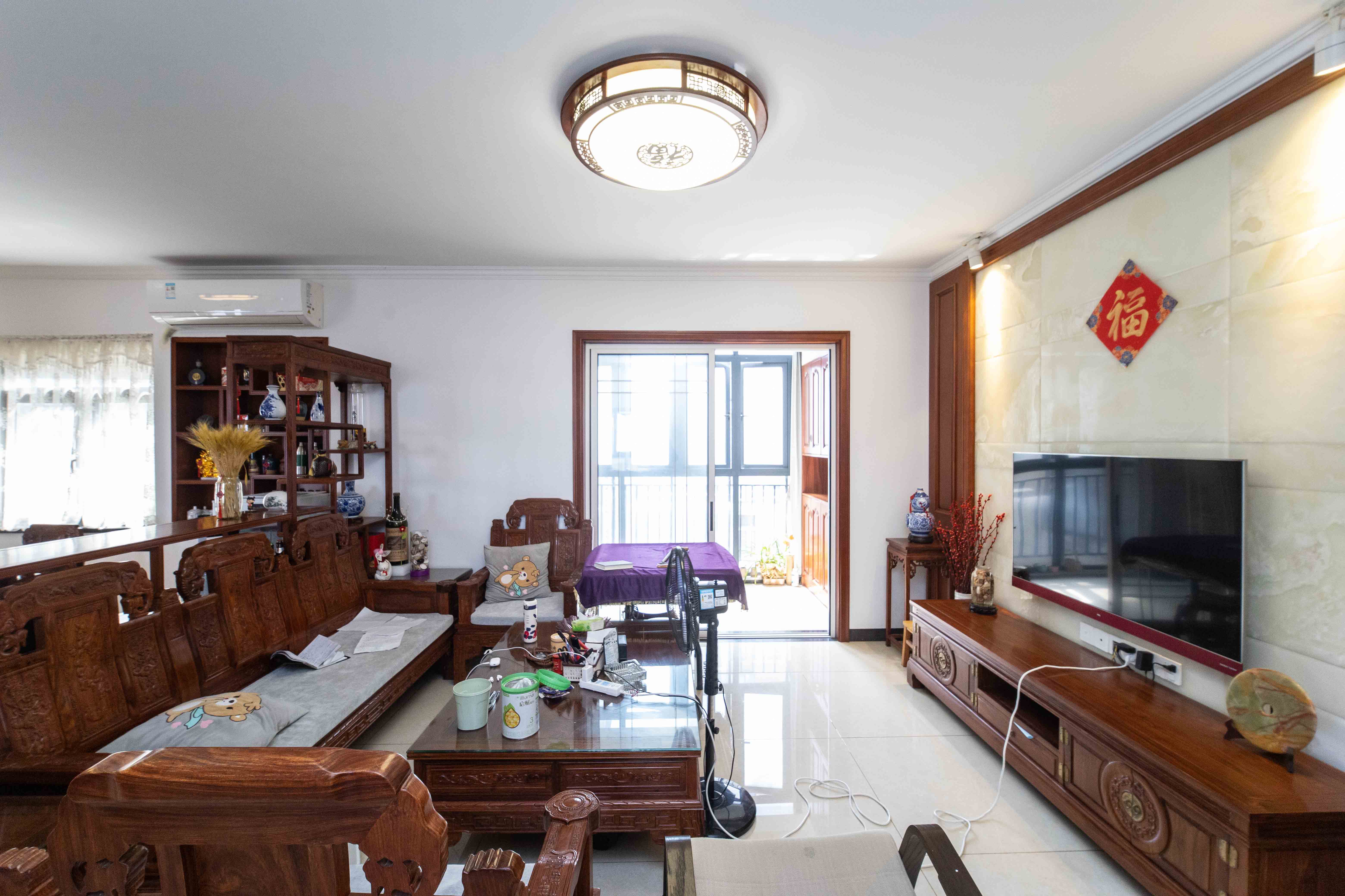 泊爱蓝湾  4室2厅2卫    135.0万 泊爱蓝湾  4室2厅2卫    135.0万