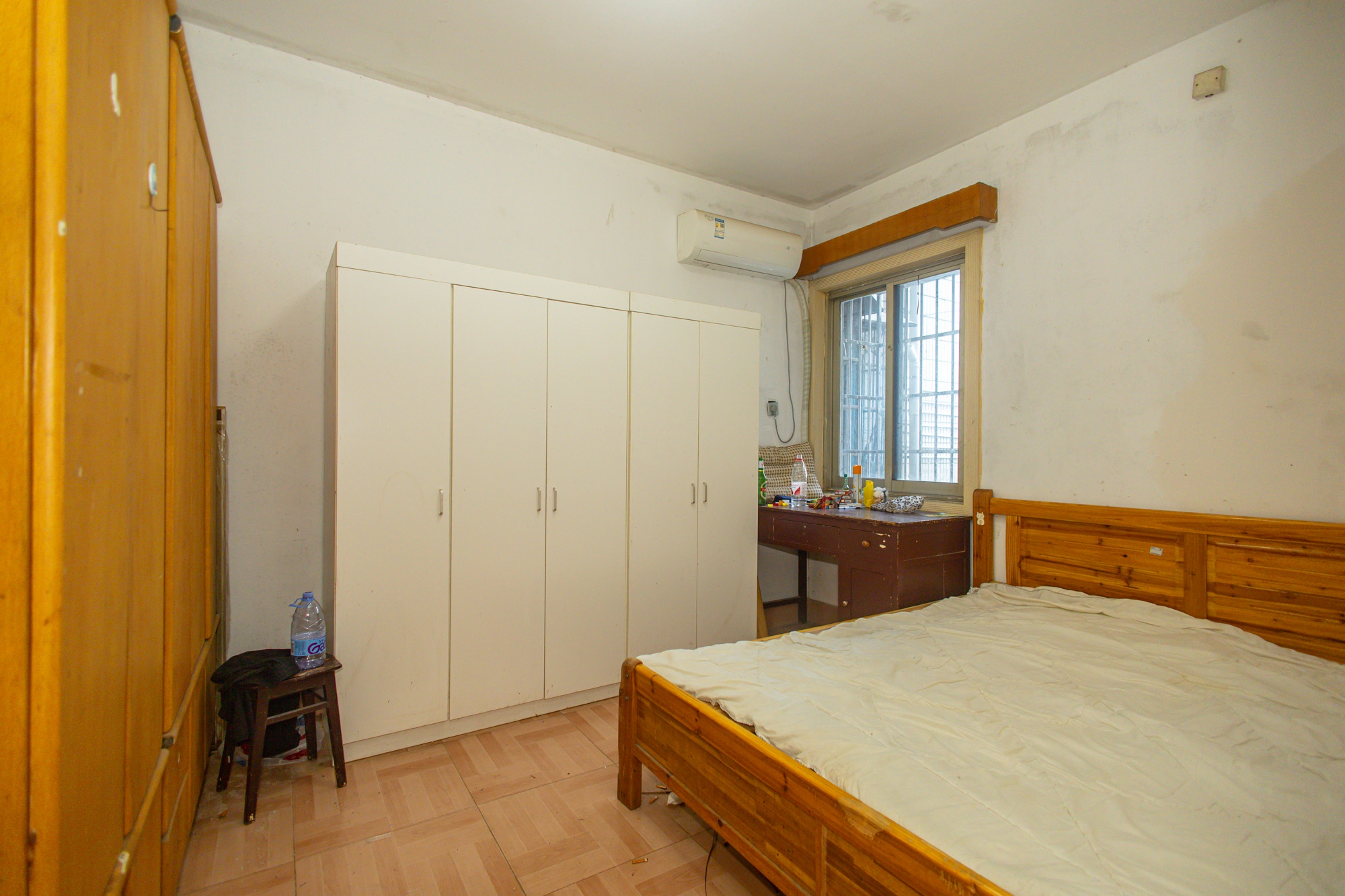 长沙县邮电局(长沙县邮政局宿舍) 3室2厅1卫 56.0万 长沙县邮电局(长沙县邮政局宿舍) 3室2厅1卫 56.0万卧室