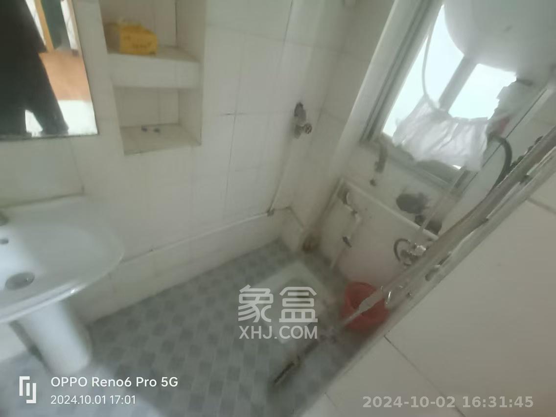东茅街散盘  3室2厅1卫   2800.00元/月室内图