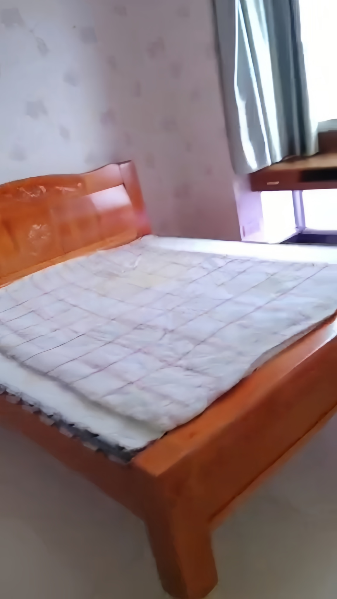 景明佳园  2室1厅1卫   1300.00元/月室内图