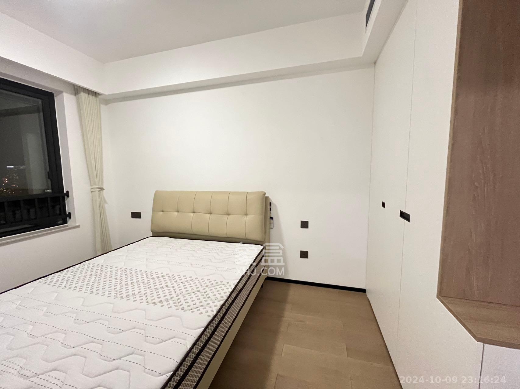 和景家园  2室2厅1卫   2500.00元/月室内图