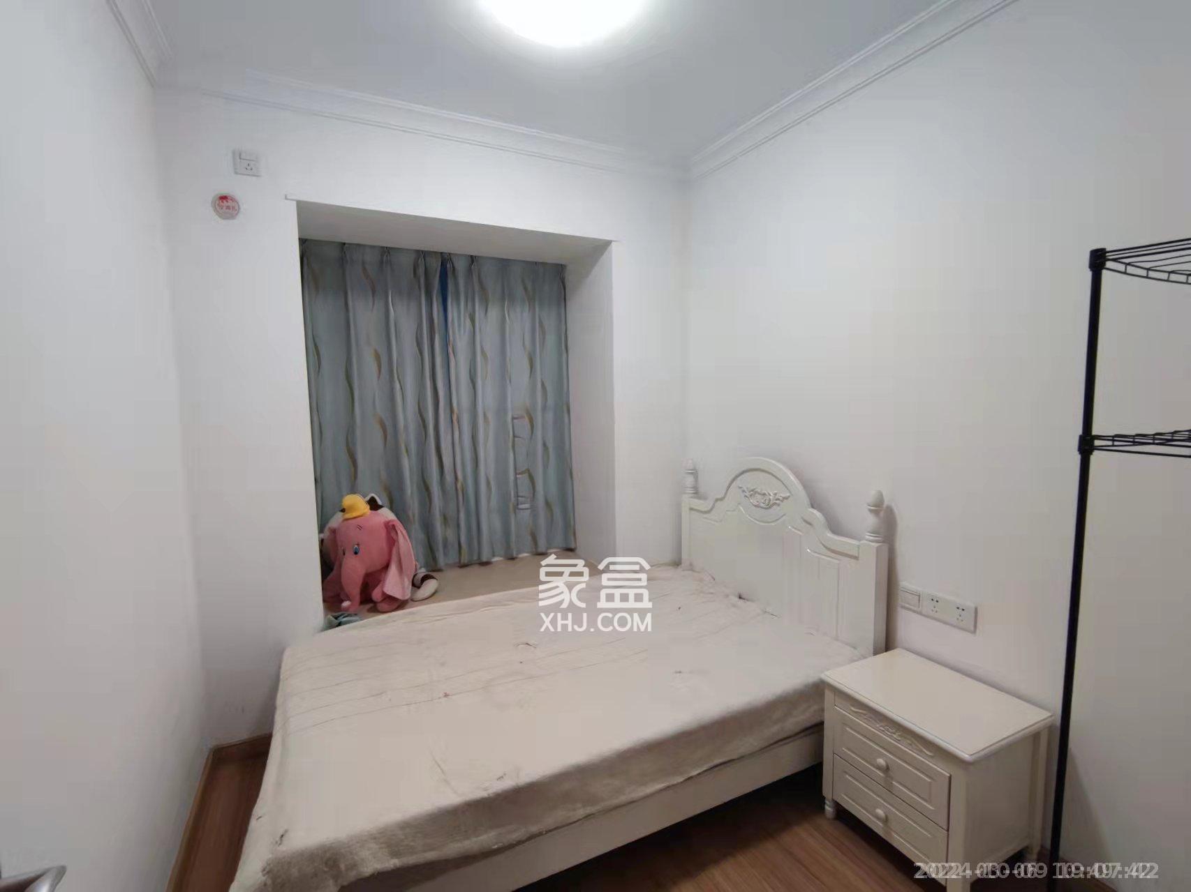 佳辉丽景鑫城  3室2厅1卫   3500.00元/月室内图