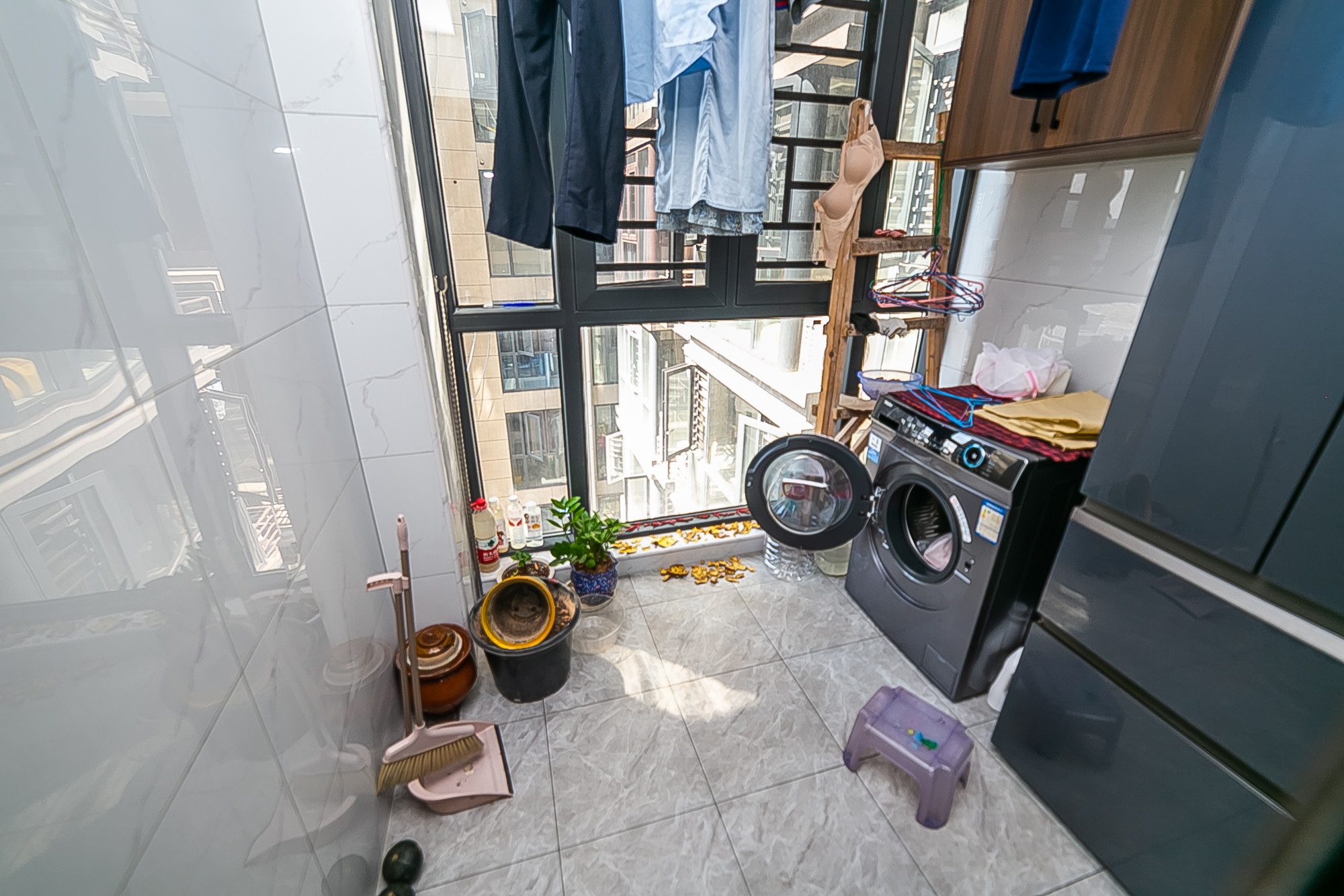 华银南苑融域  2室2厅1卫   115.50万阳台