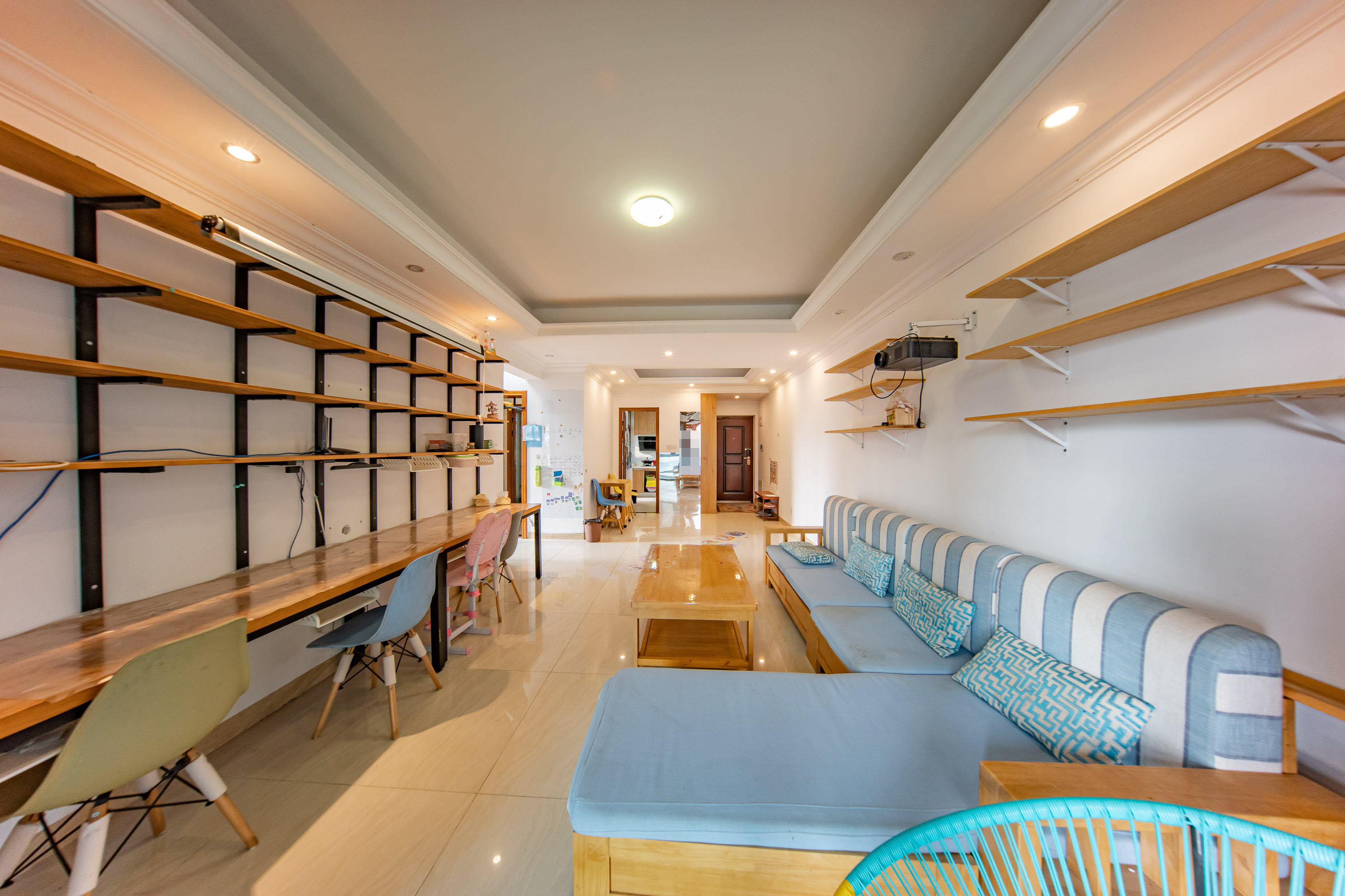 江山帝景哈佛 3室2厅1卫 80.0万 江山帝景哈佛 3室2厅1卫 80.0万客厅