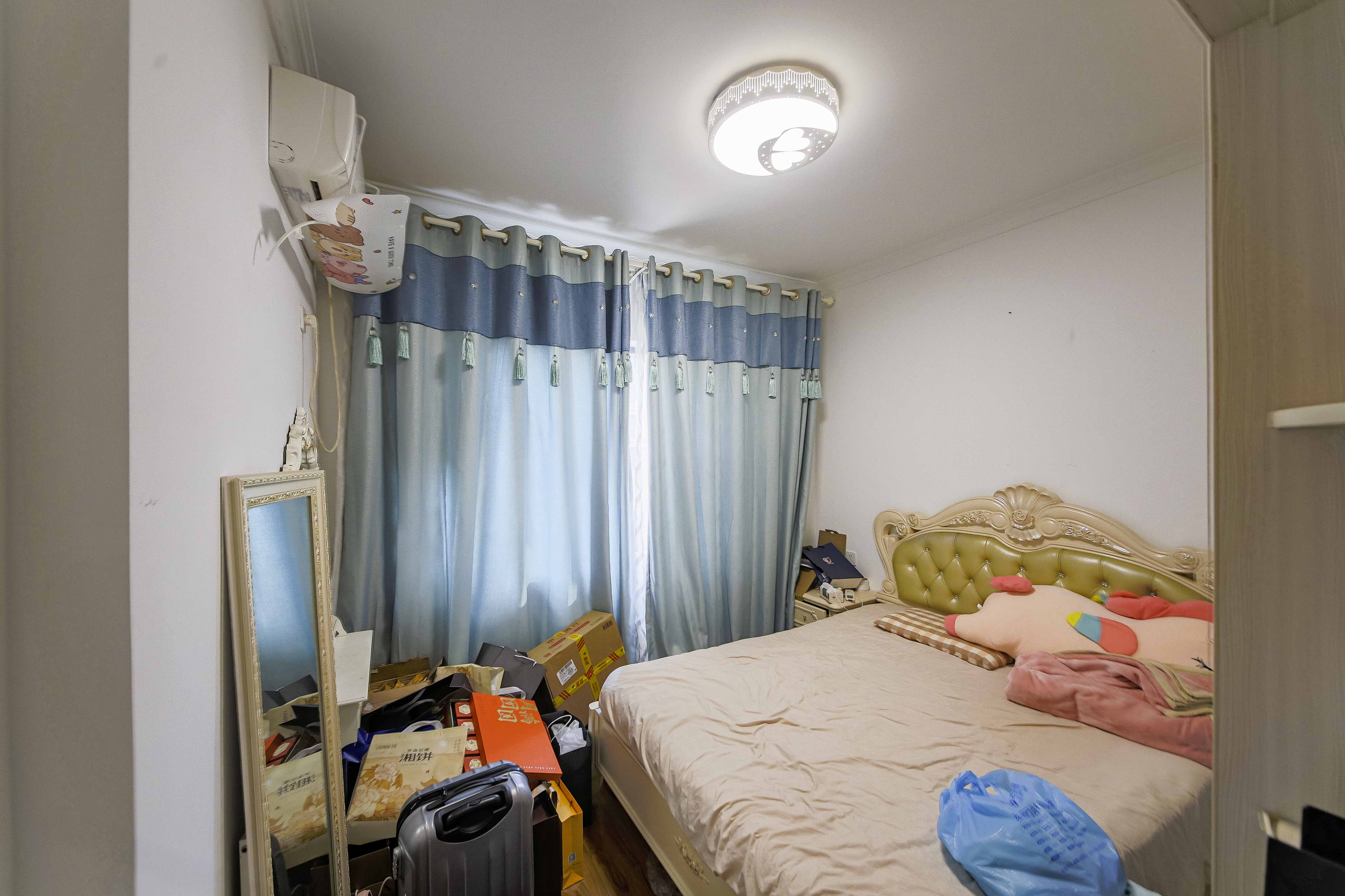 兴隆景苑  2室1厅1卫   67.80万卧室