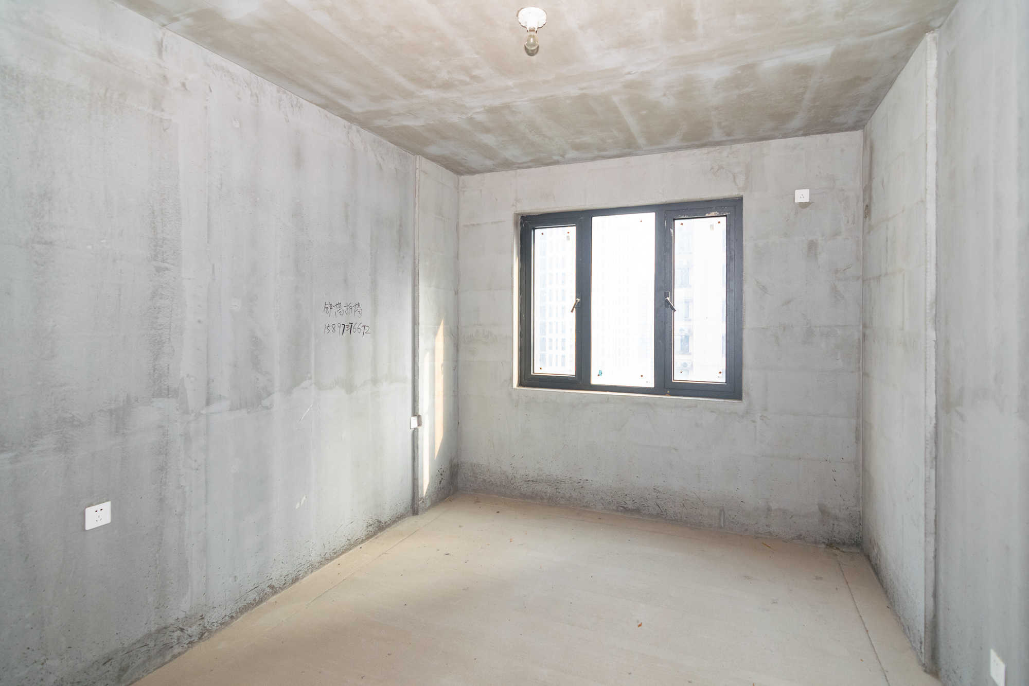 澳海望洲府  3室2厅2卫    52.0万 澳海望洲府  3室2厅2卫    52.0万卧室