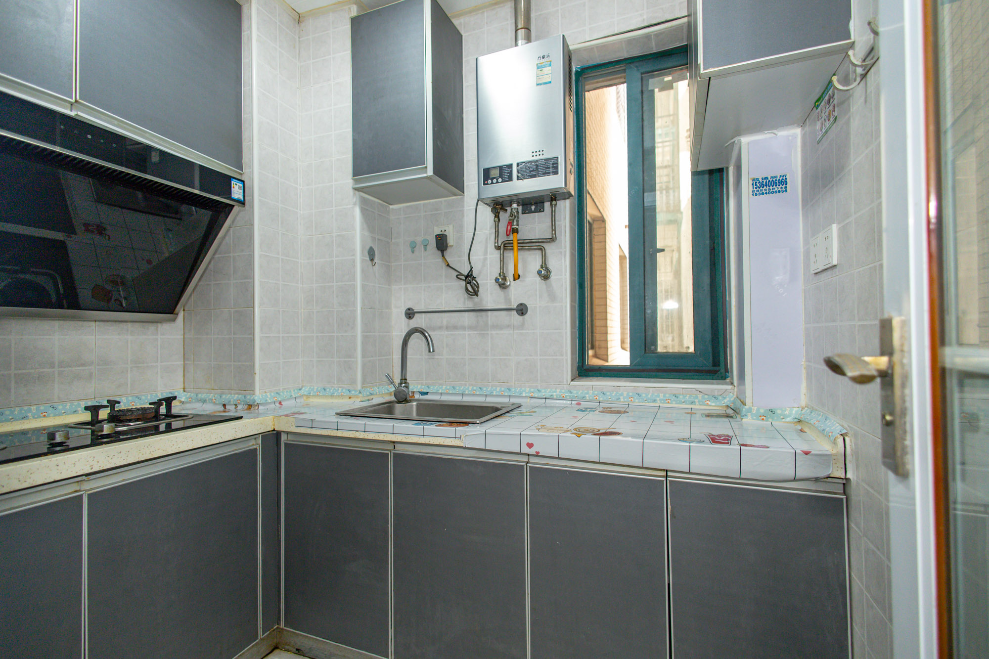 蝴蝶谷 2室1厅1卫 30.8万 蝴蝶谷 2室1厅1卫 30.8万厨房