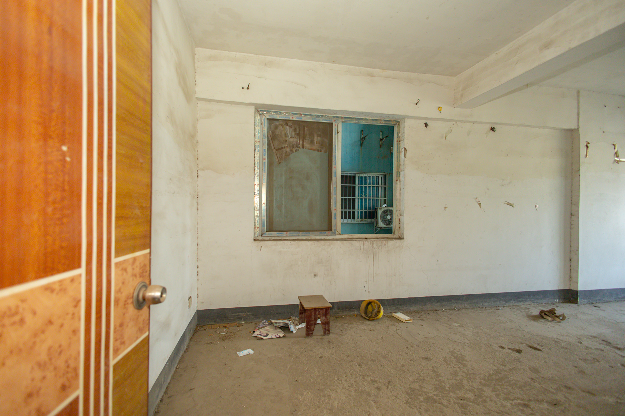 开源鑫苑 4室2厅1卫 107.0万 开源鑫苑 4室2厅1卫 107.0万卧室