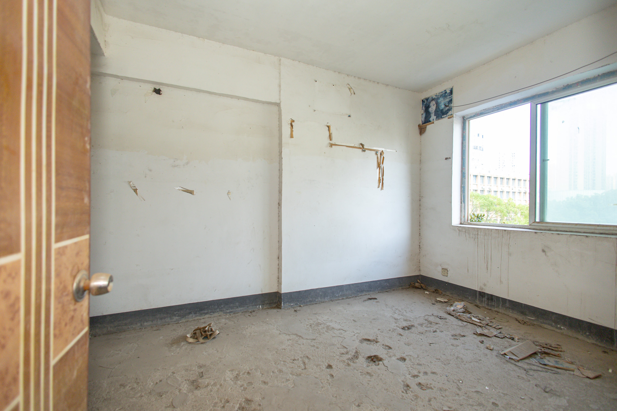 开源鑫苑 4室2厅1卫 107.0万 开源鑫苑 4室2厅1卫 107.0万卧室