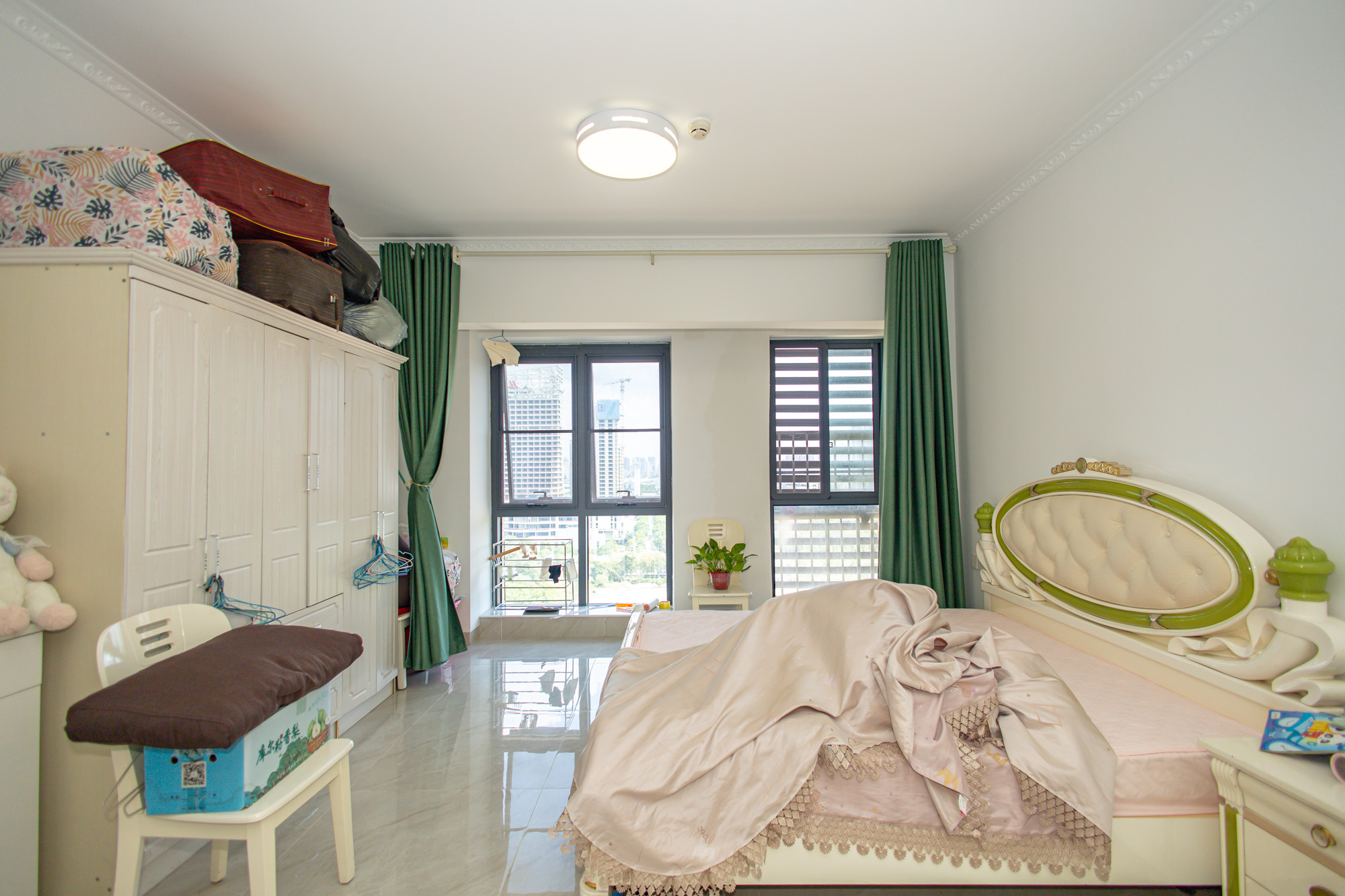 广华国际公馆(广华大厦) 2室1厅1卫 25.8万 广华国际公馆(广华大厦) 2室1厅1卫 25.8万卧室