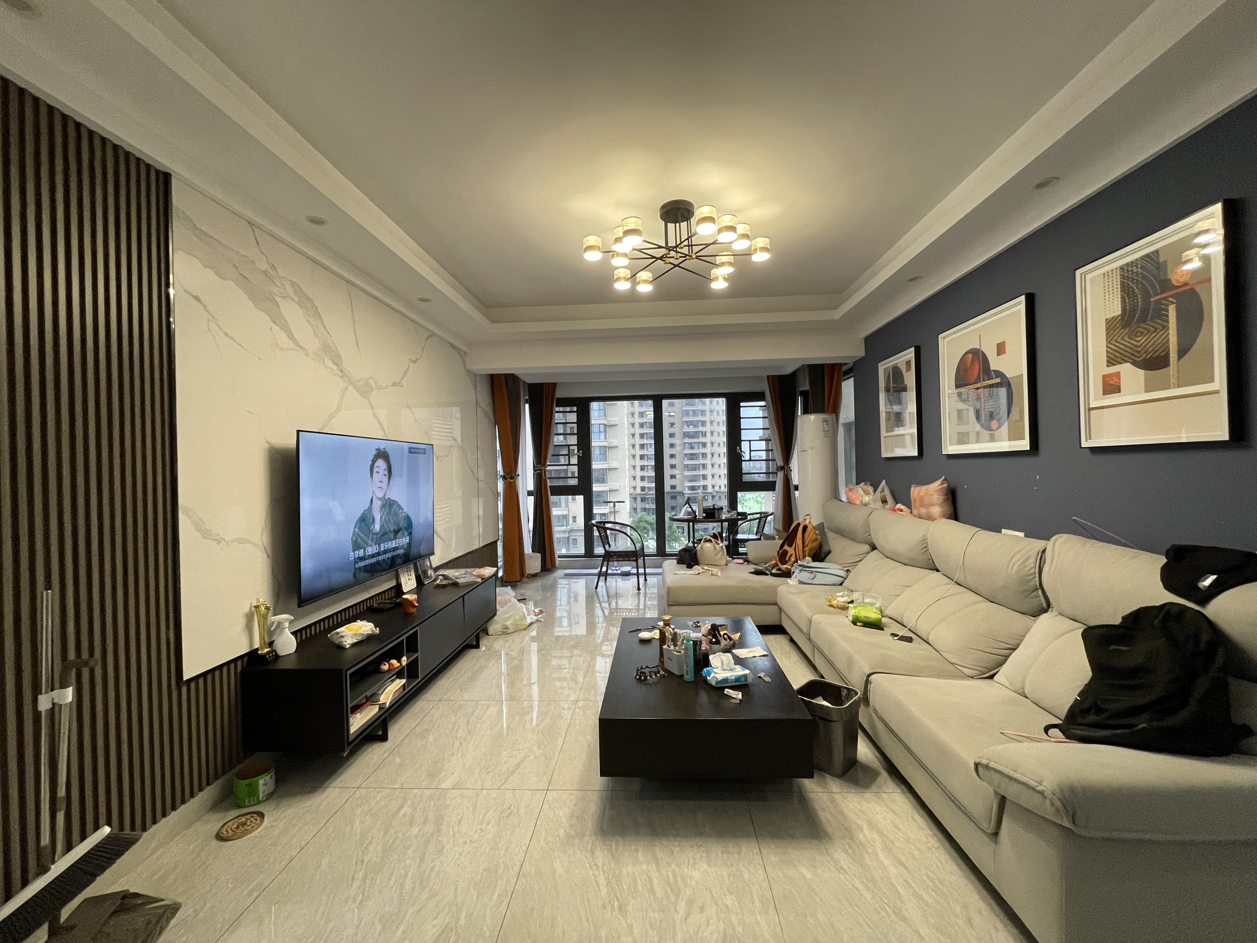 美的翰城 4室2厅2卫 126.0万 美的翰城 4室2厅2卫 126.0万室内图