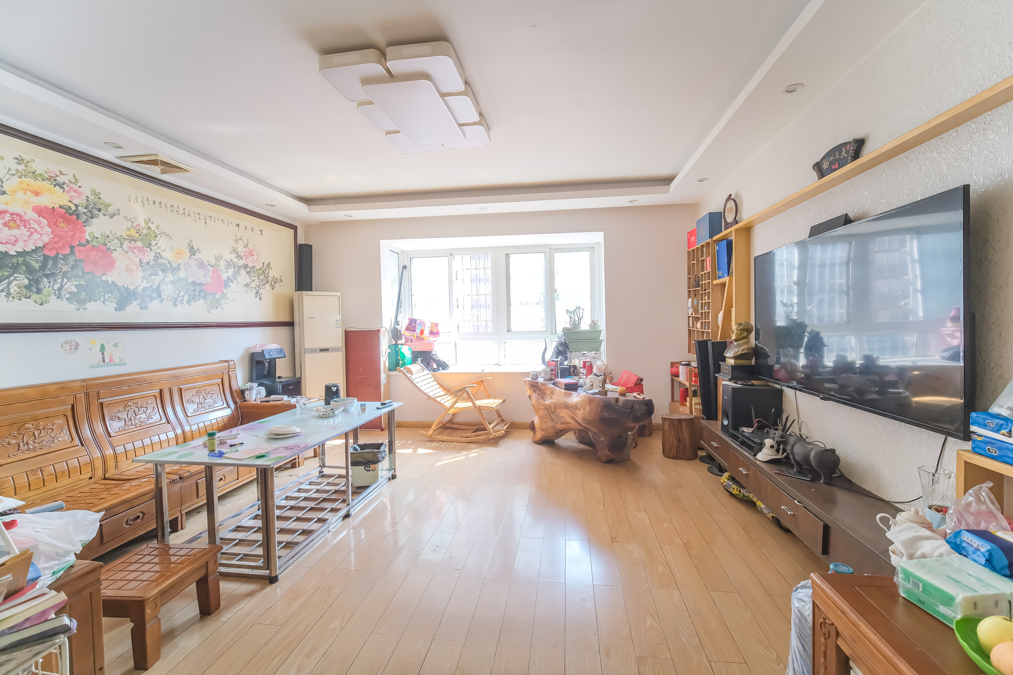 世景华庭  3室2厅1卫   65.00万