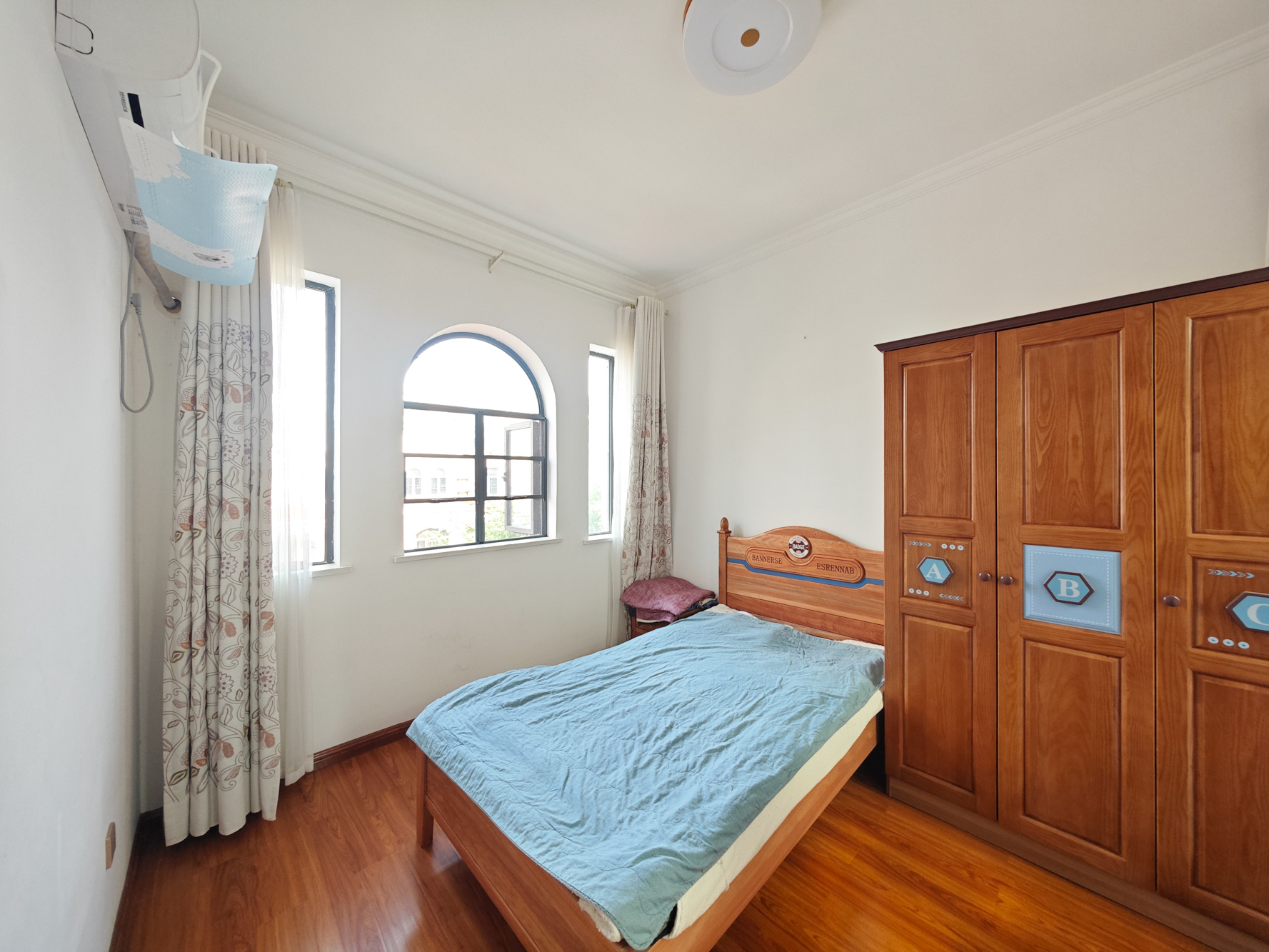 同升湖白竹水乡 5室3厅4卫 226.0万 同升湖白竹水乡 5室3厅4卫 226.0万卧室