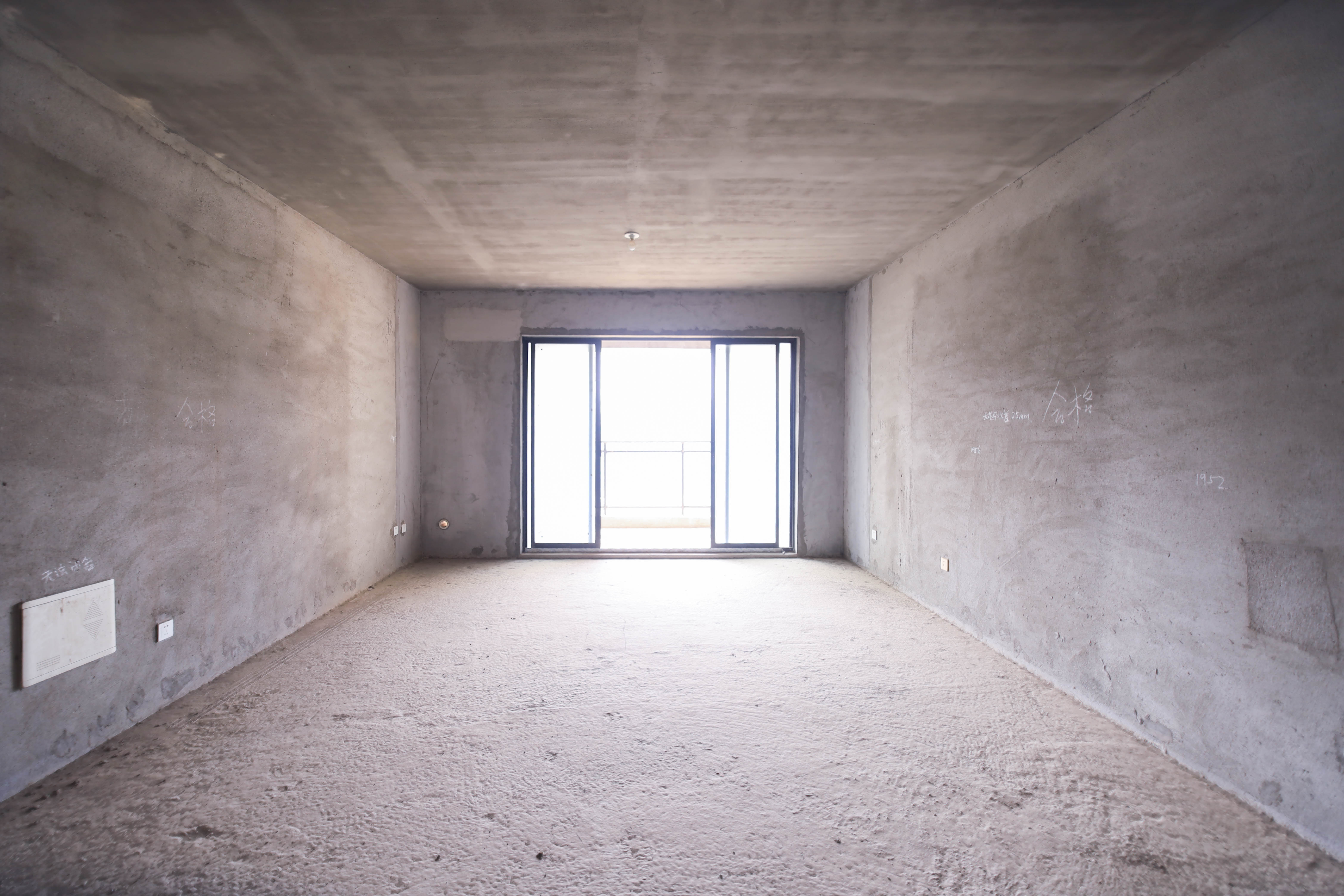 森林城 4室2厅2卫 128.0万 森林城 4室2厅2卫 128.0万客厅