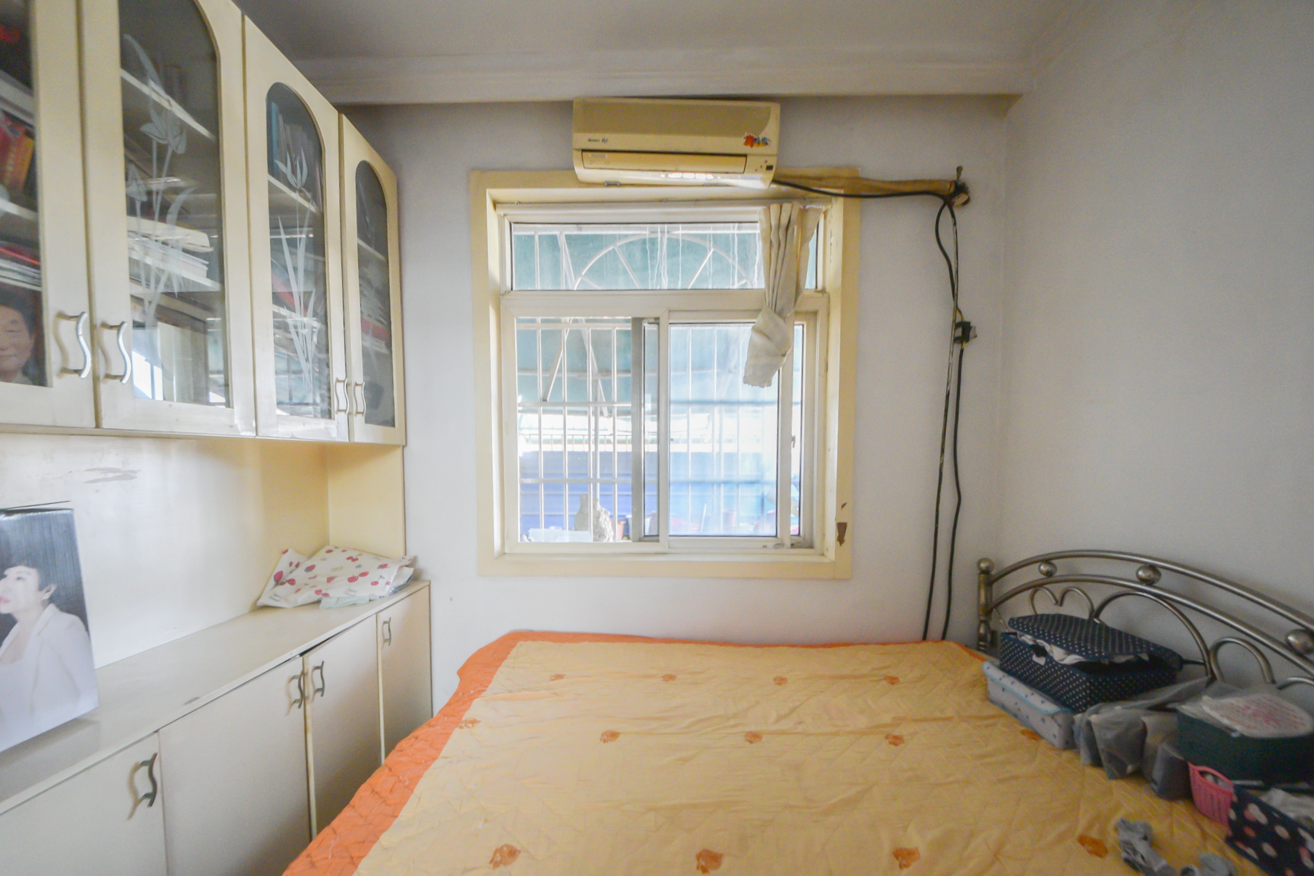 丹桂雅苑  4室2厅2卫    92.0万 丹桂雅苑  4室2厅2卫    92.0万卧室