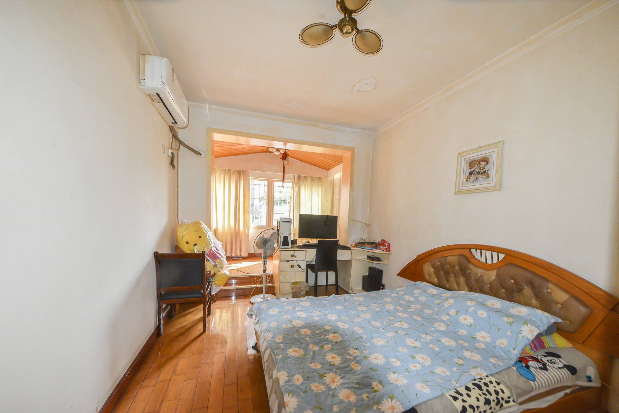 丹桂雅苑  4室2厅2卫    92.0万 丹桂雅苑  4室2厅2卫    92.0万卧室