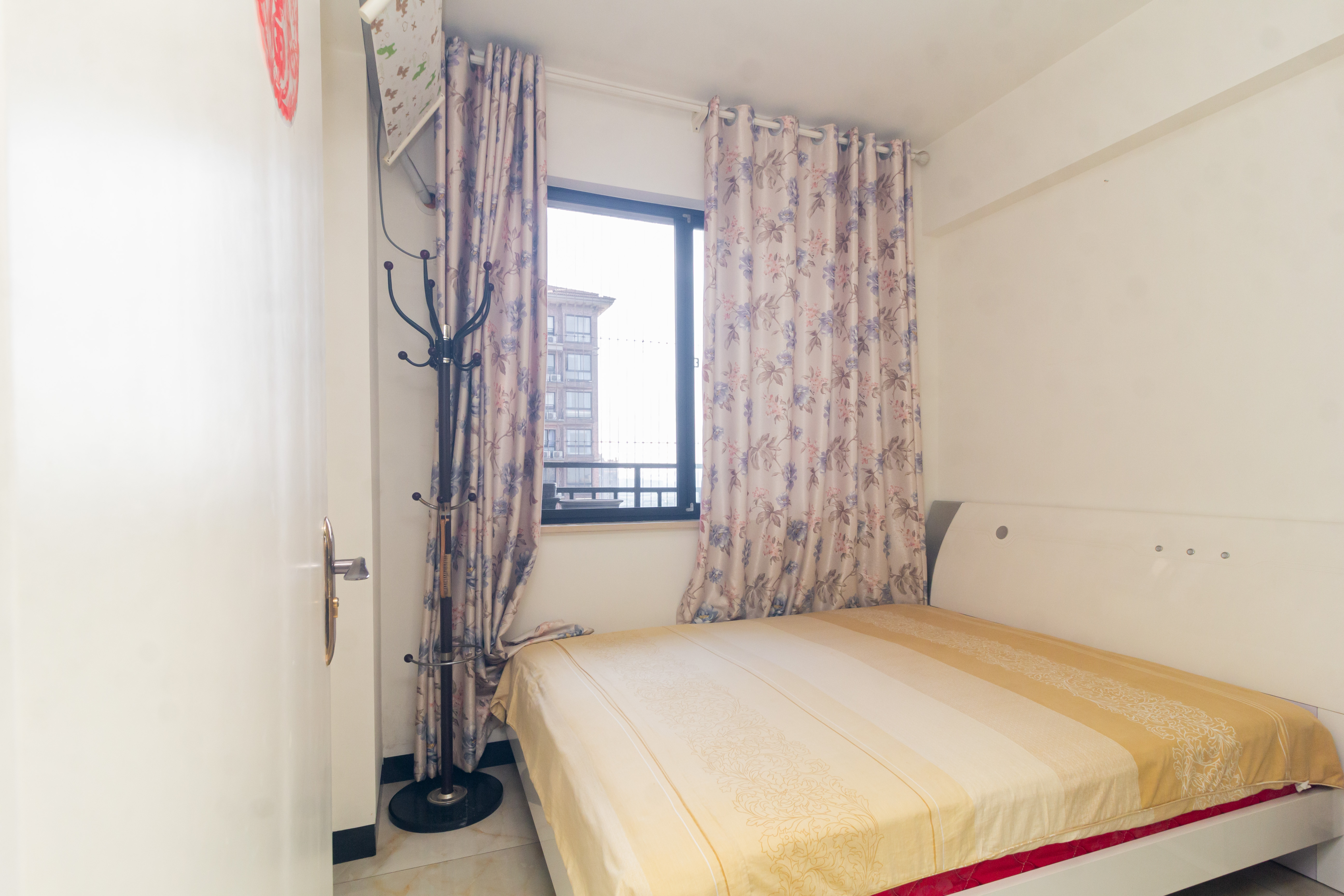 康桥长郡  2室2厅1卫   56.80万卧室