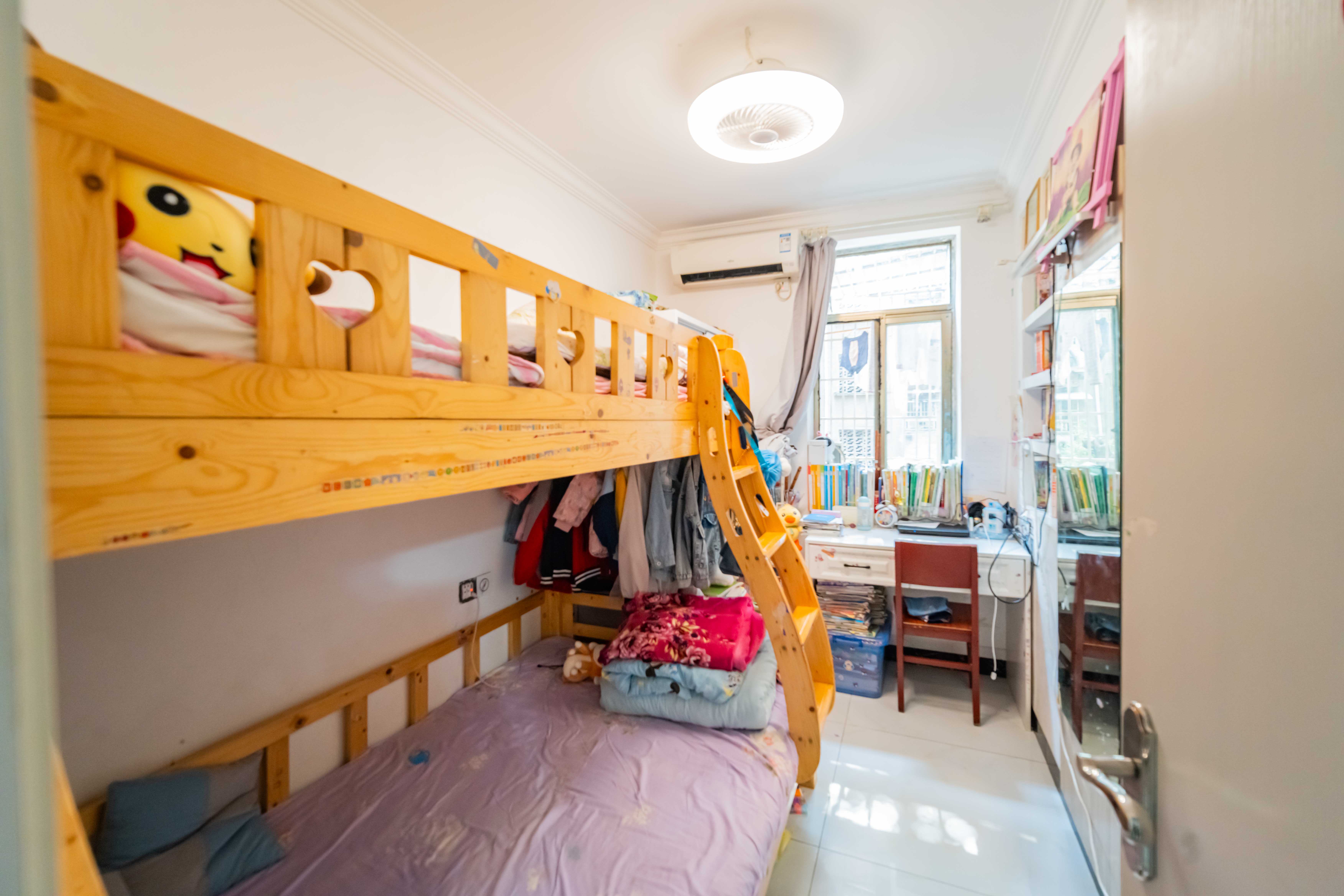 中南家园 2室1厅1卫 40.8万 中南家园 2室1厅1卫 40.8万卧室