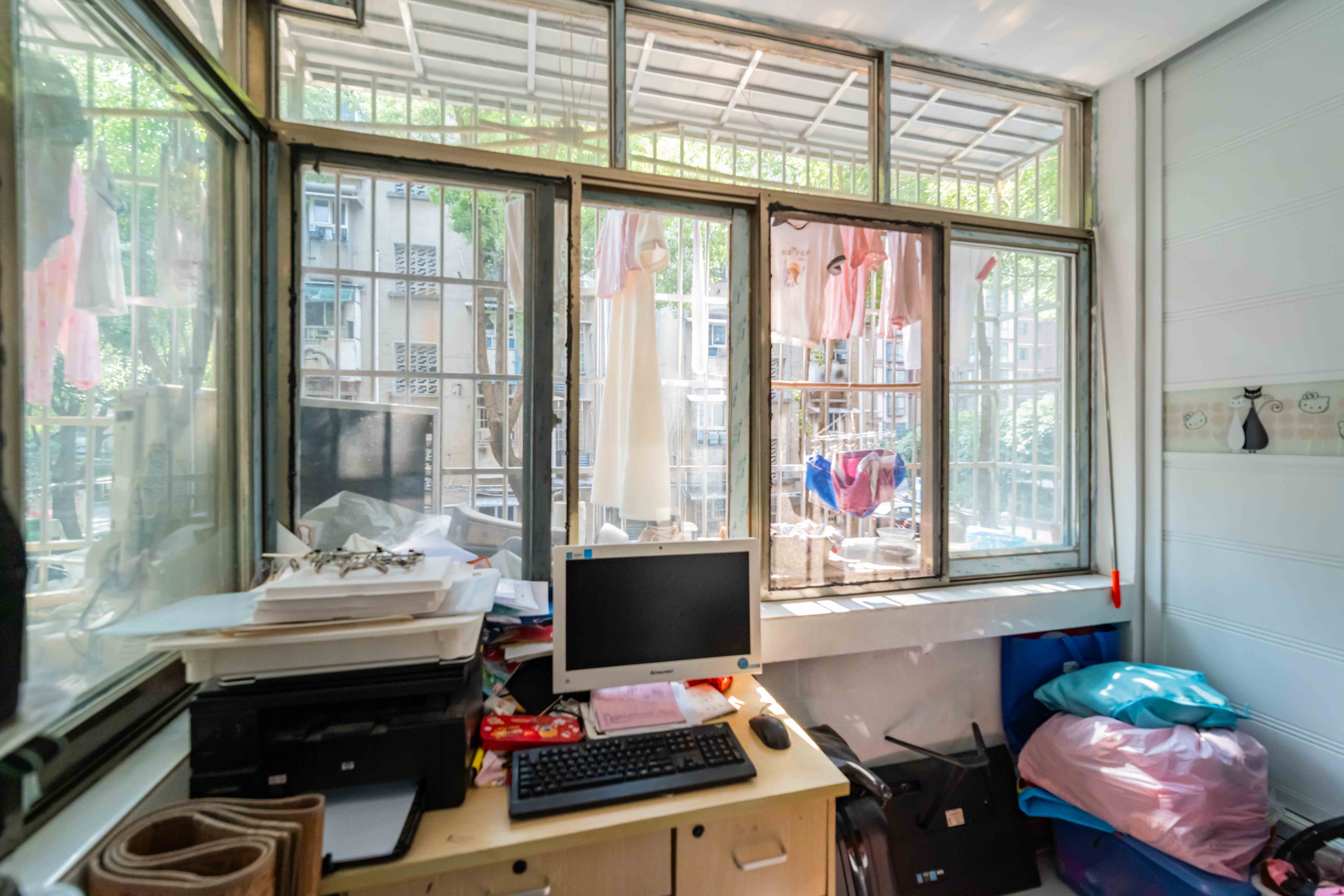 中南家园 2室1厅1卫 40.8万 中南家园 2室1厅1卫 40.8万阳台