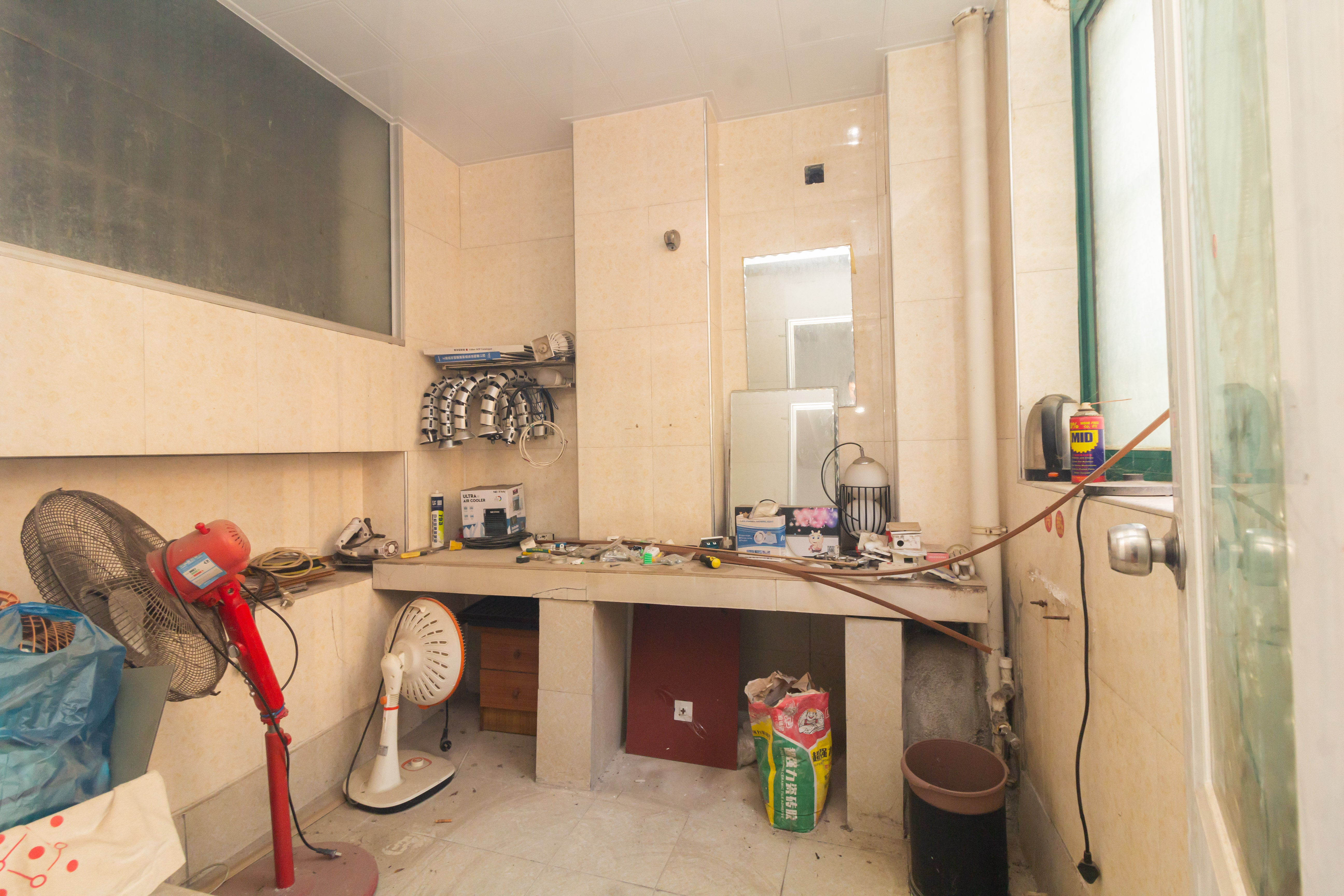 星沙国际物流园/泉星社区 3室2厅2卫 29.8万 星沙国际物流园/泉星社区 3室2厅2卫 29.8万厨房