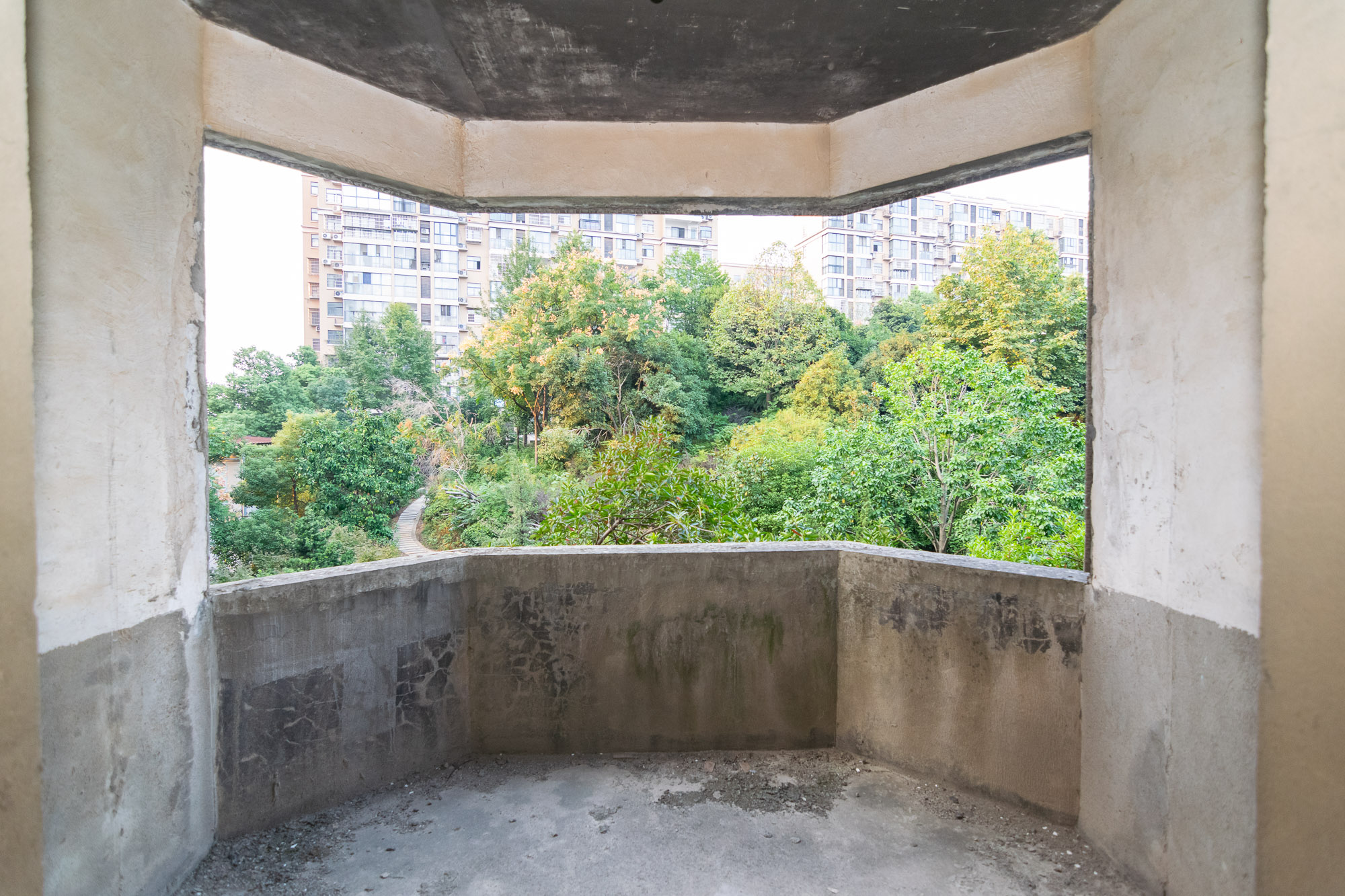 思源小区  7室2厅4卫    205.0万 思源小区  7室2厅4卫    205.0万阳台