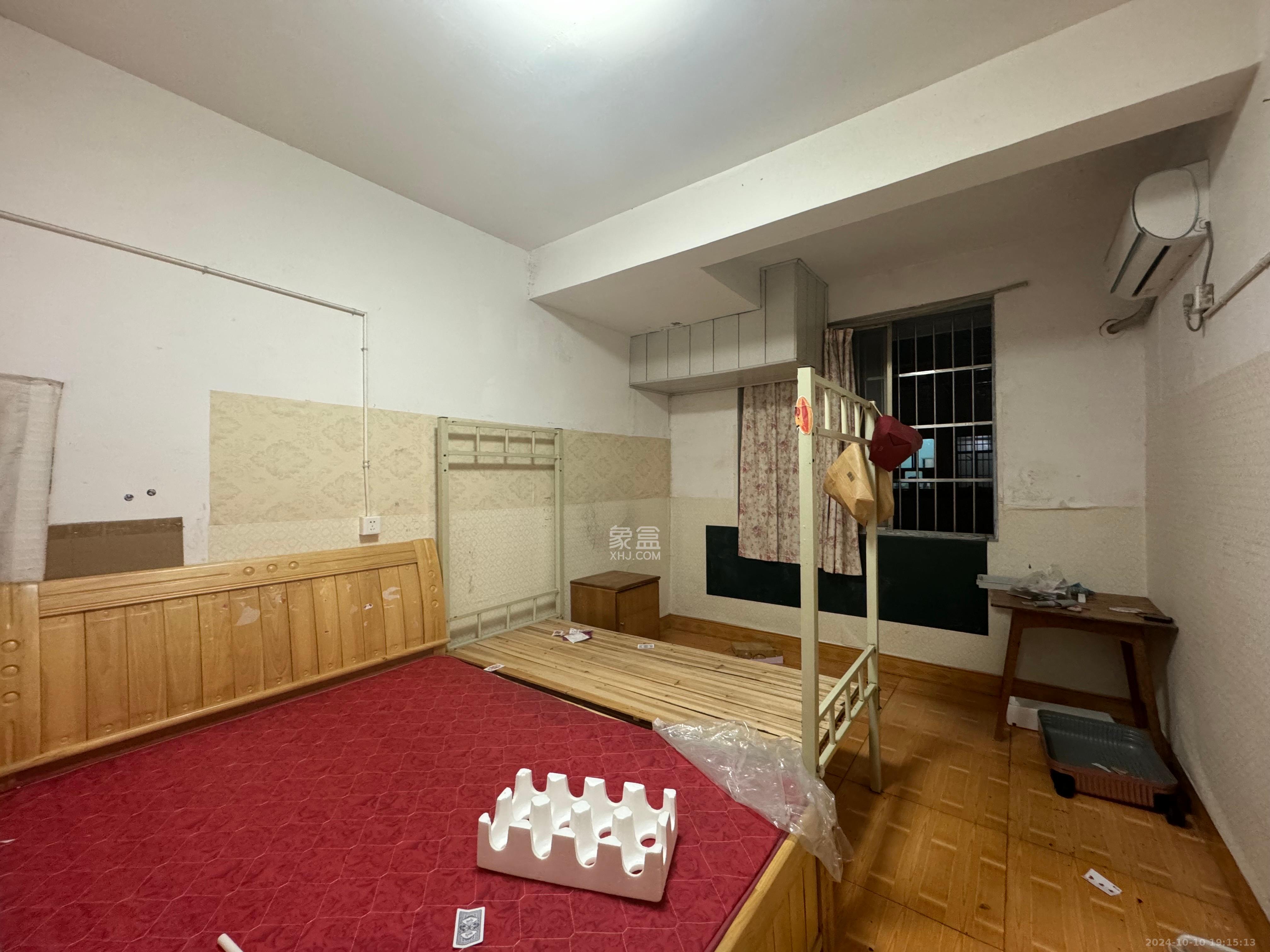 湘湖一村（三湘五金水暖机电市场）  3室2厅1卫   1500.00元/月室内图