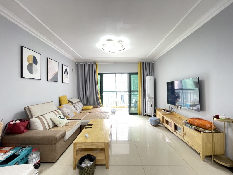 恒大名都  3室2厅2卫    75.0万 恒大名都  3室2厅2卫    75.0万