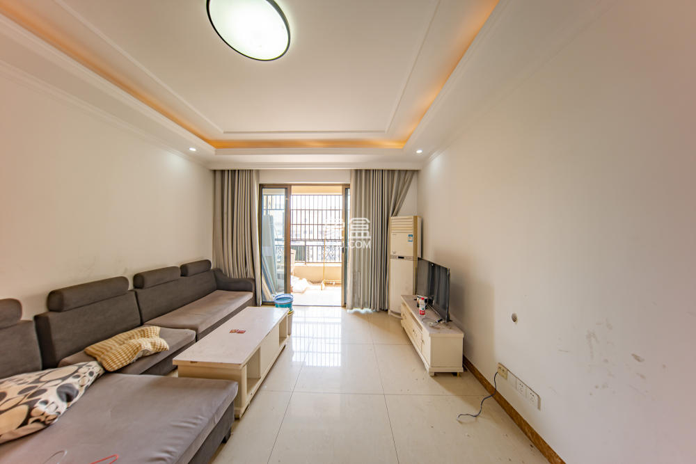 江山帝景哈佛  4室2厅2卫    107.0万