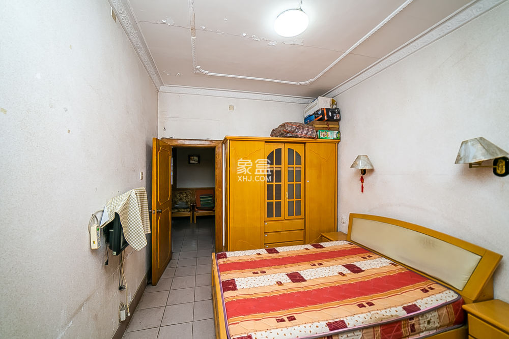 長沙理工大學(xué)黃土嶺教職工住宅區(qū)  2室1廳1衛(wèi)   45.80萬