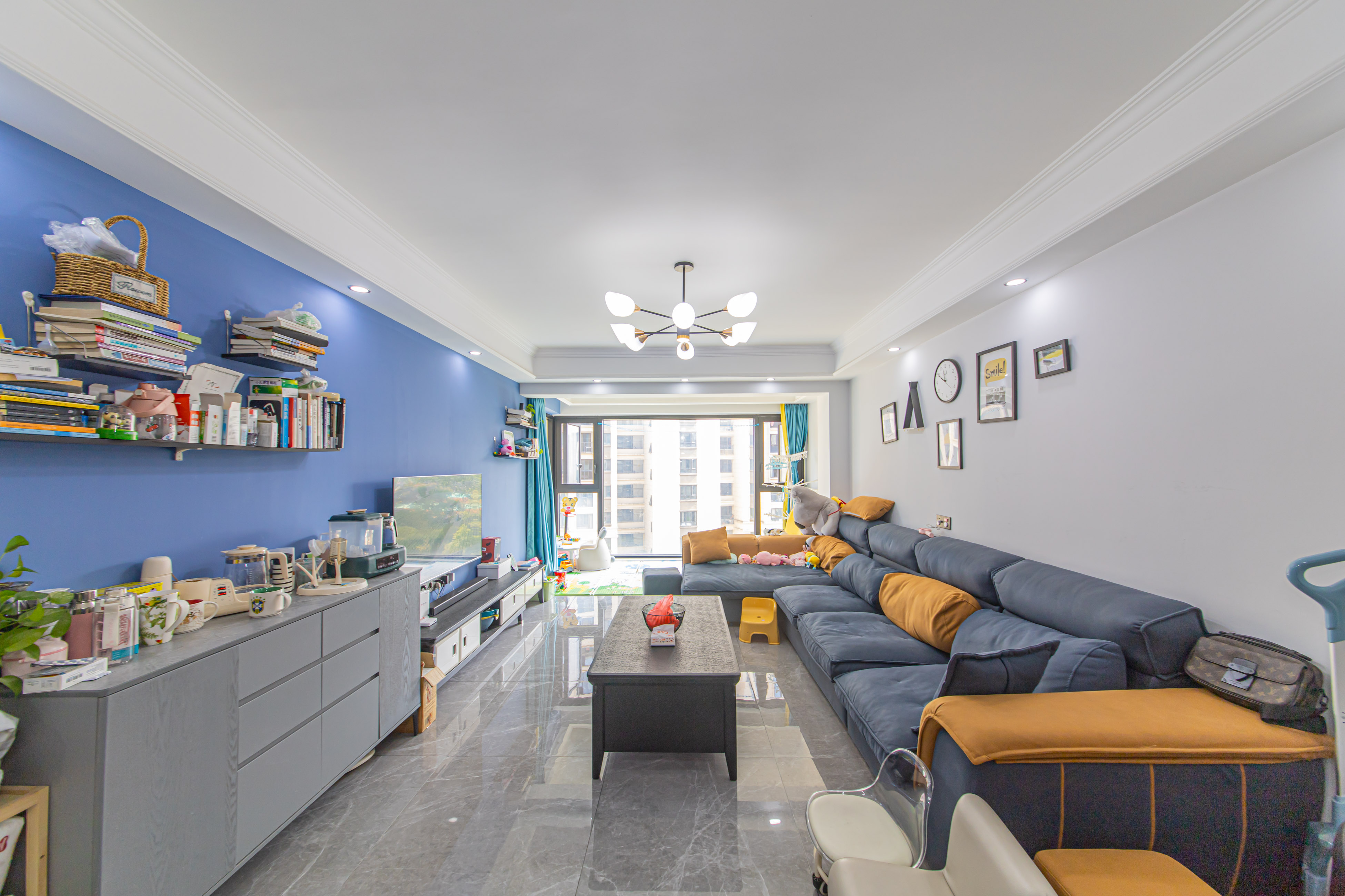 北辰中央公园DF区  3室2厅2卫    135.0万 北辰中央公园DF区  3室2厅2卫    135.0万客厅