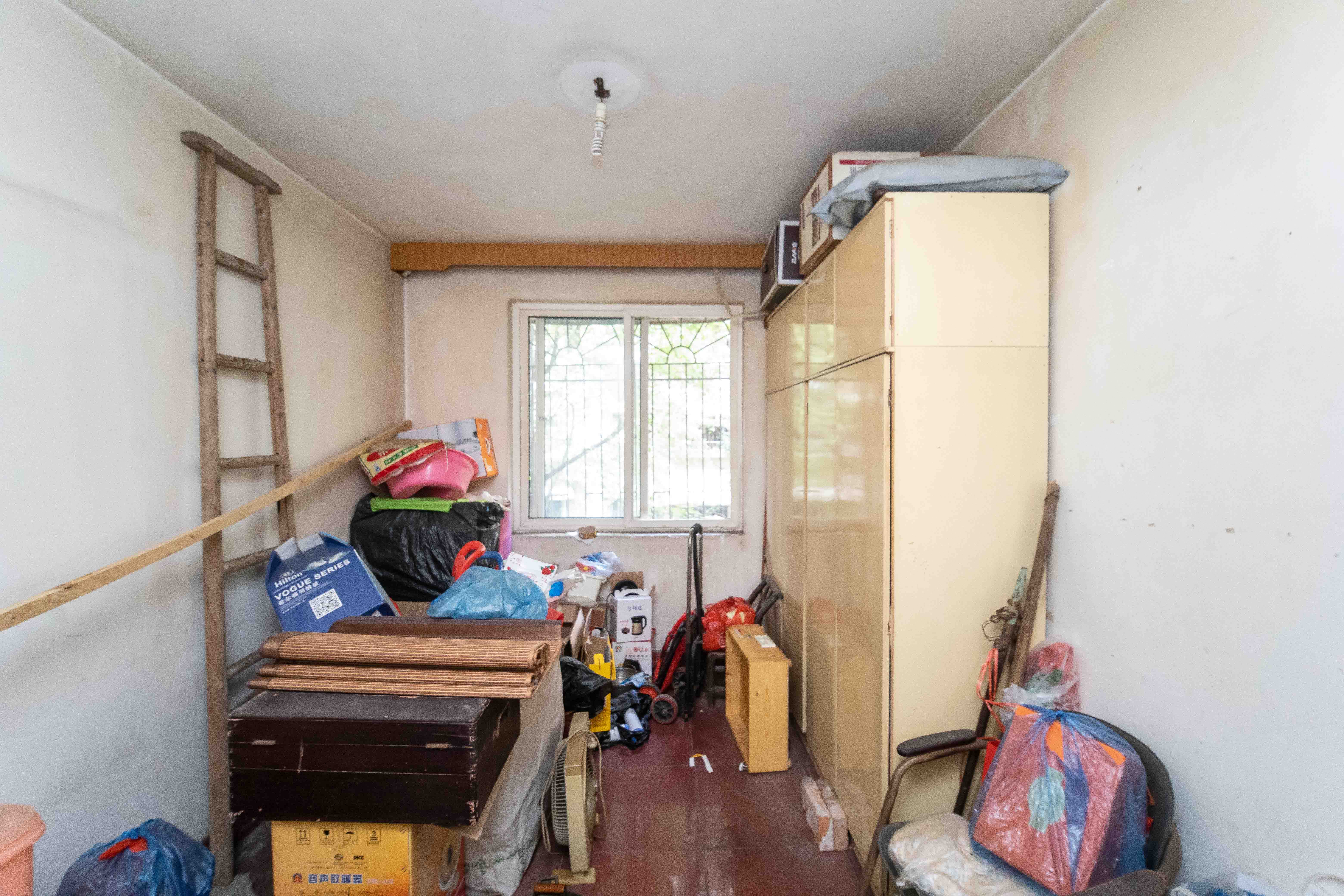 德政园 2室2厅1卫 38.0万 德政园 2室2厅1卫 38.0万卧室