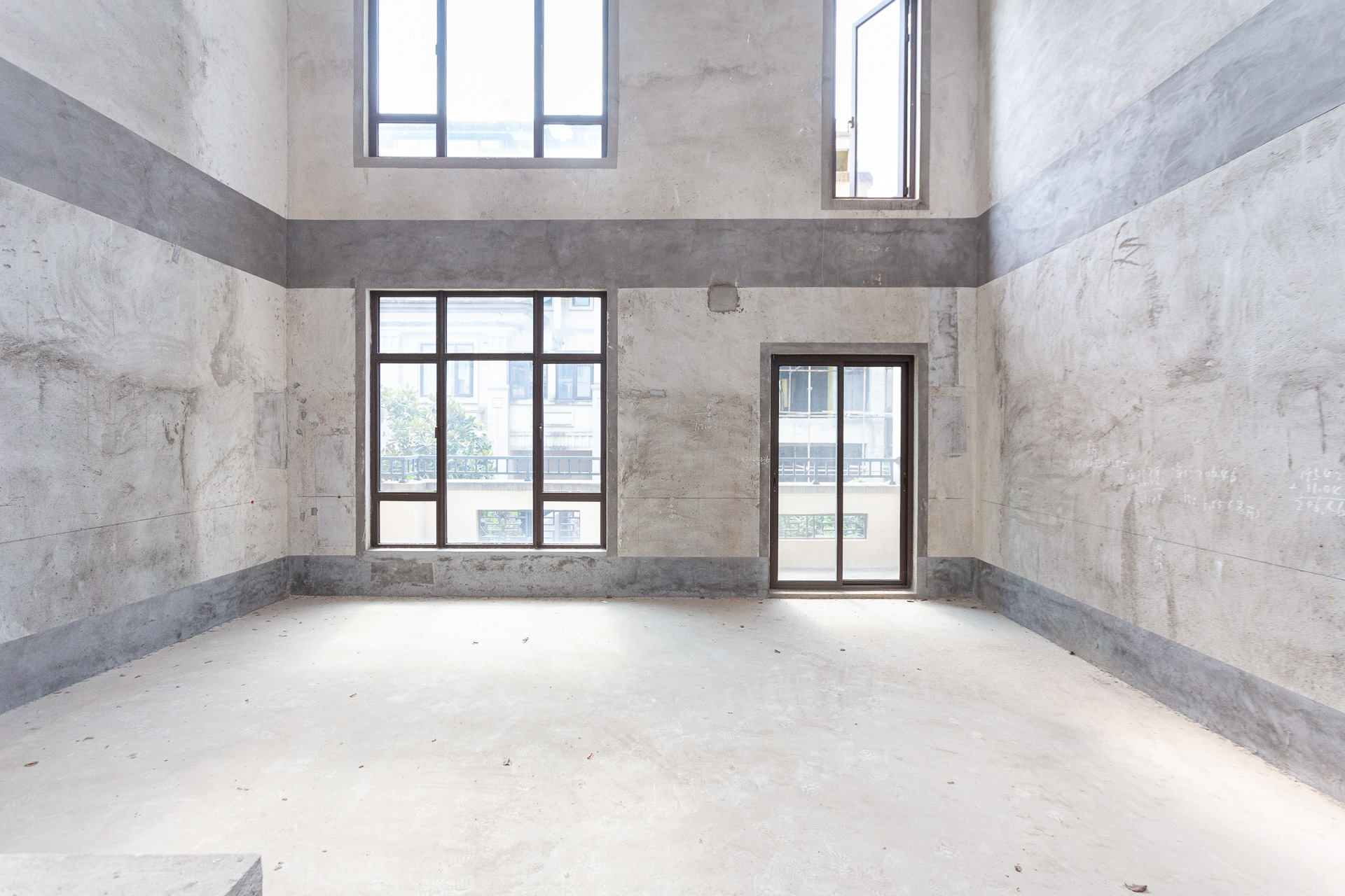 龙湖湘风原著(龙湖湘风星城)  5室2厅3卫    438.0万 龙湖湘风原著(龙湖湘风星城)  5室2厅3卫    438.0万