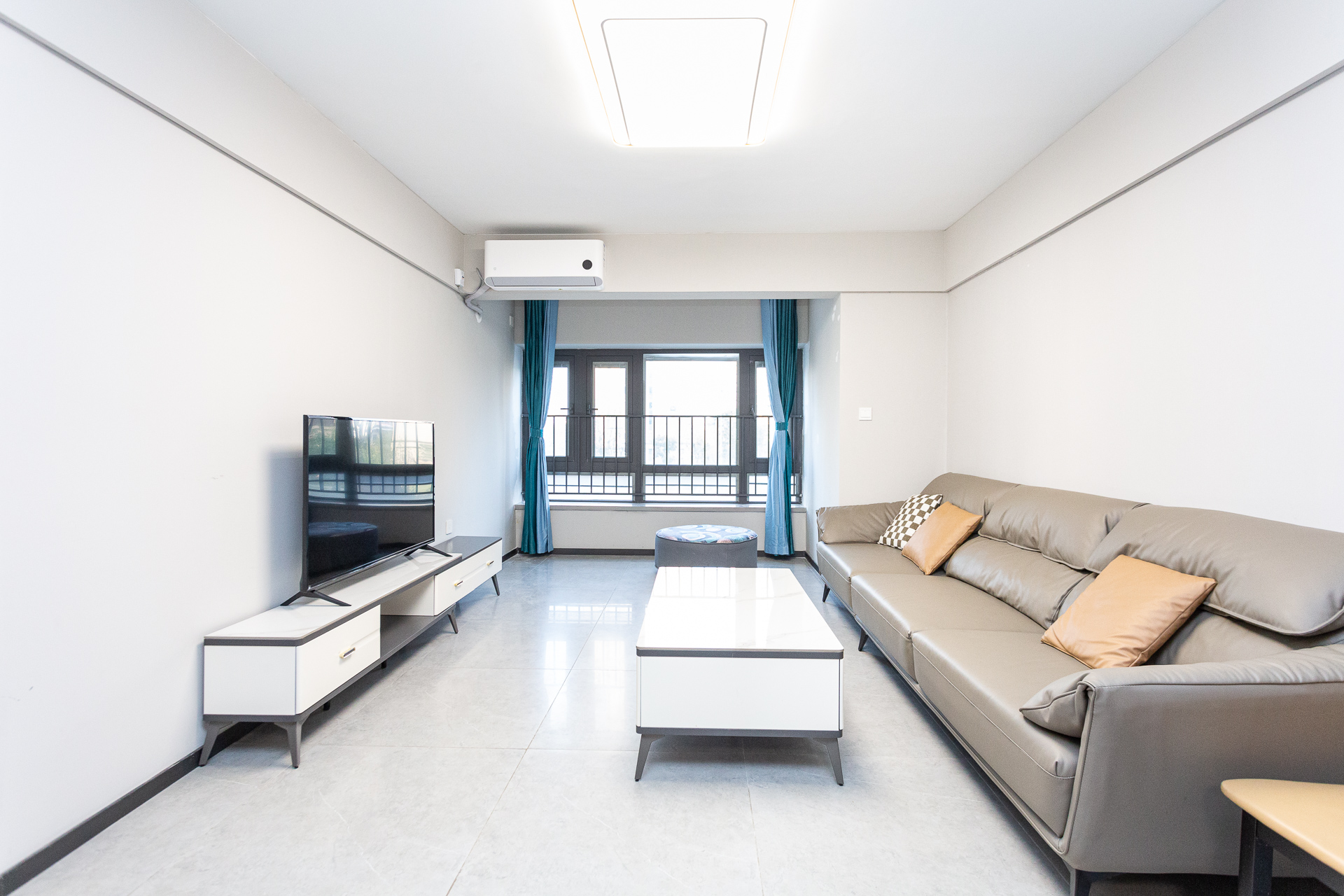 时代倾城.时代遇见 4室2厅2卫 139.0万 时代倾城.时代遇见 4室2厅2卫 139.0万客厅