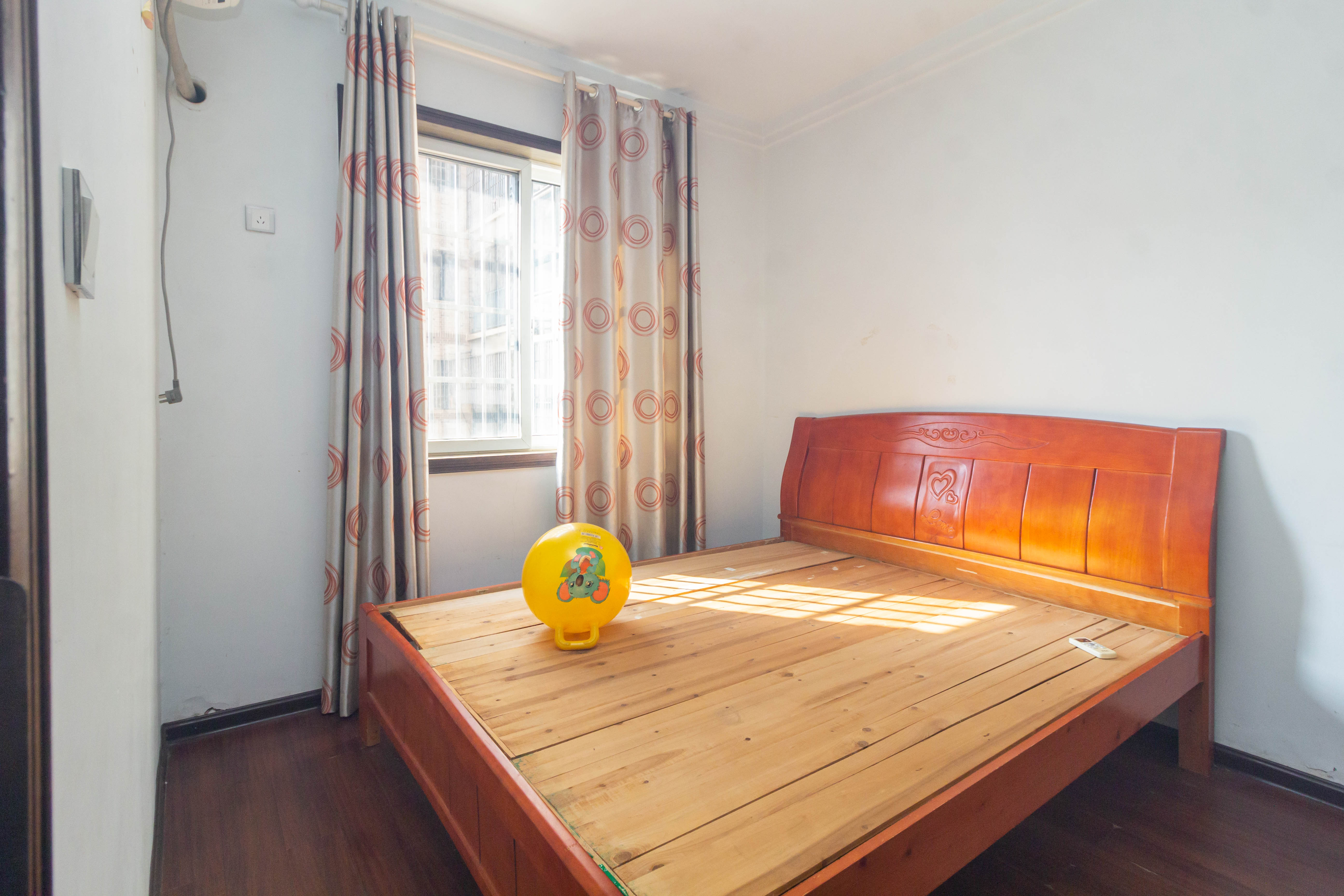 博雅湘水湾 2室2厅1卫 42.0万 博雅湘水湾 2室2厅1卫 42.0万卧室