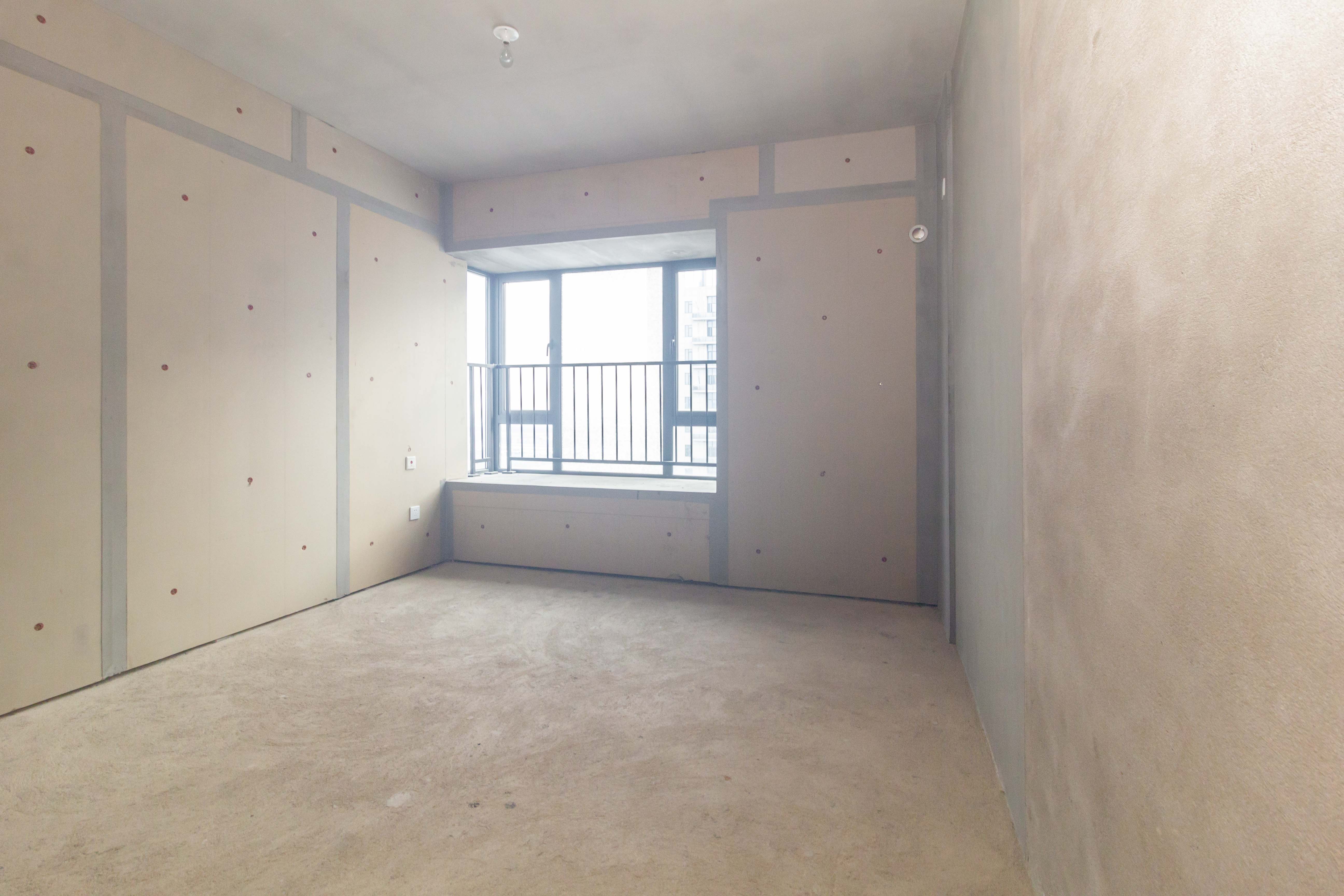 日盛湖湘花苑  3室2厅2卫    88.88万 日盛湖湘花苑  3室2厅2卫    88.88万卫生间