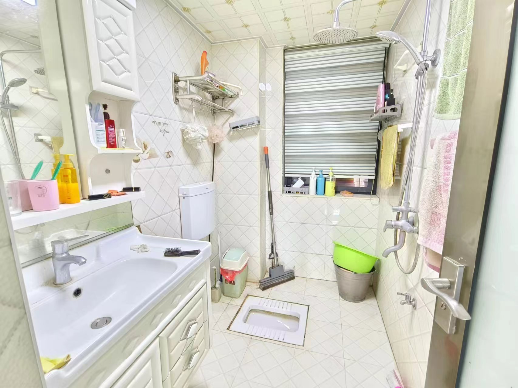 圣华名城建设北路110号  3室2厅1卫    39.8万 圣华名城建设北路110号  3室2厅1卫    39.8万室内图