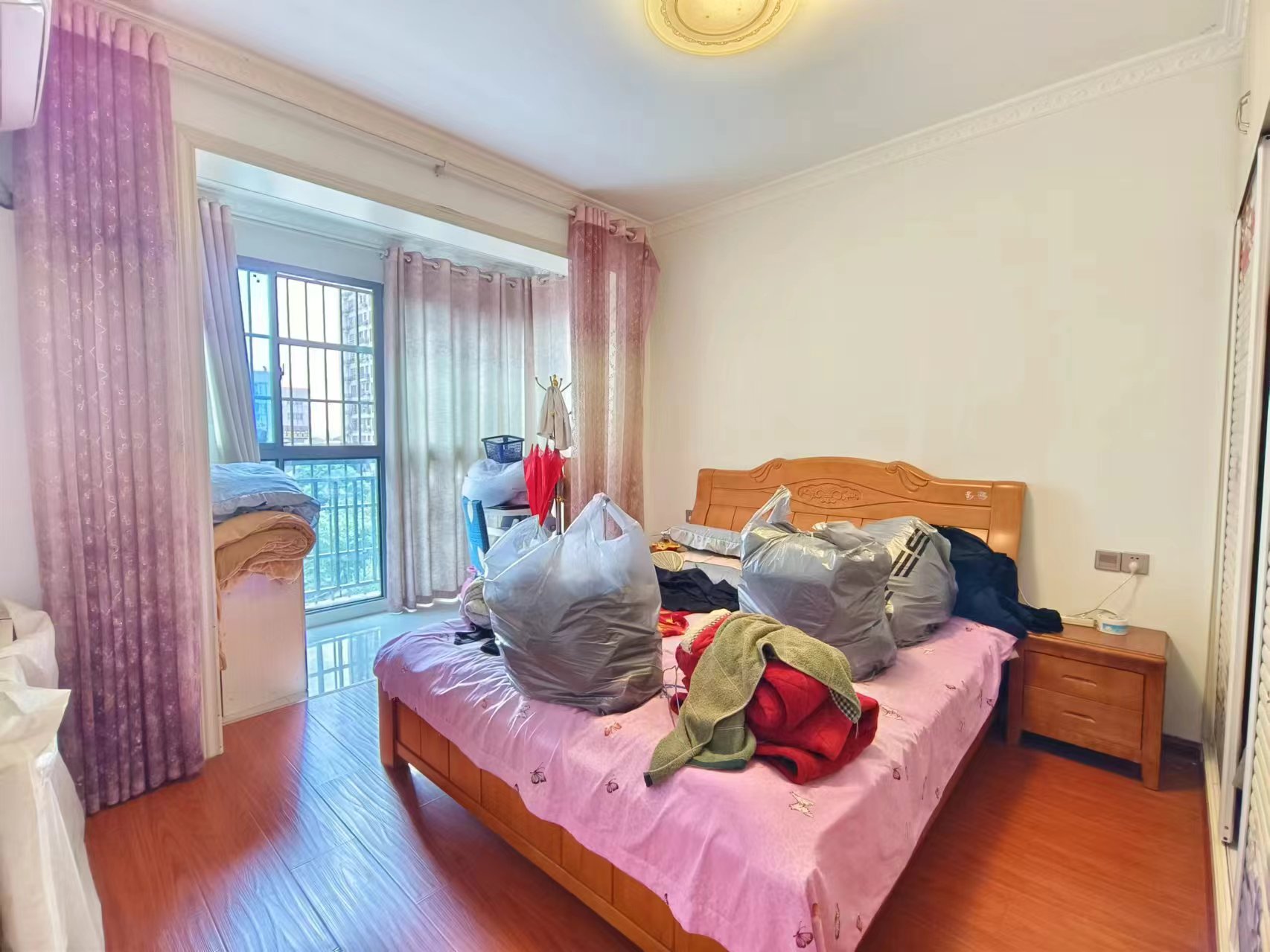 圣华名城建设北路110号  3室2厅1卫    39.8万 圣华名城建设北路110号  3室2厅1卫    39.8万室内图