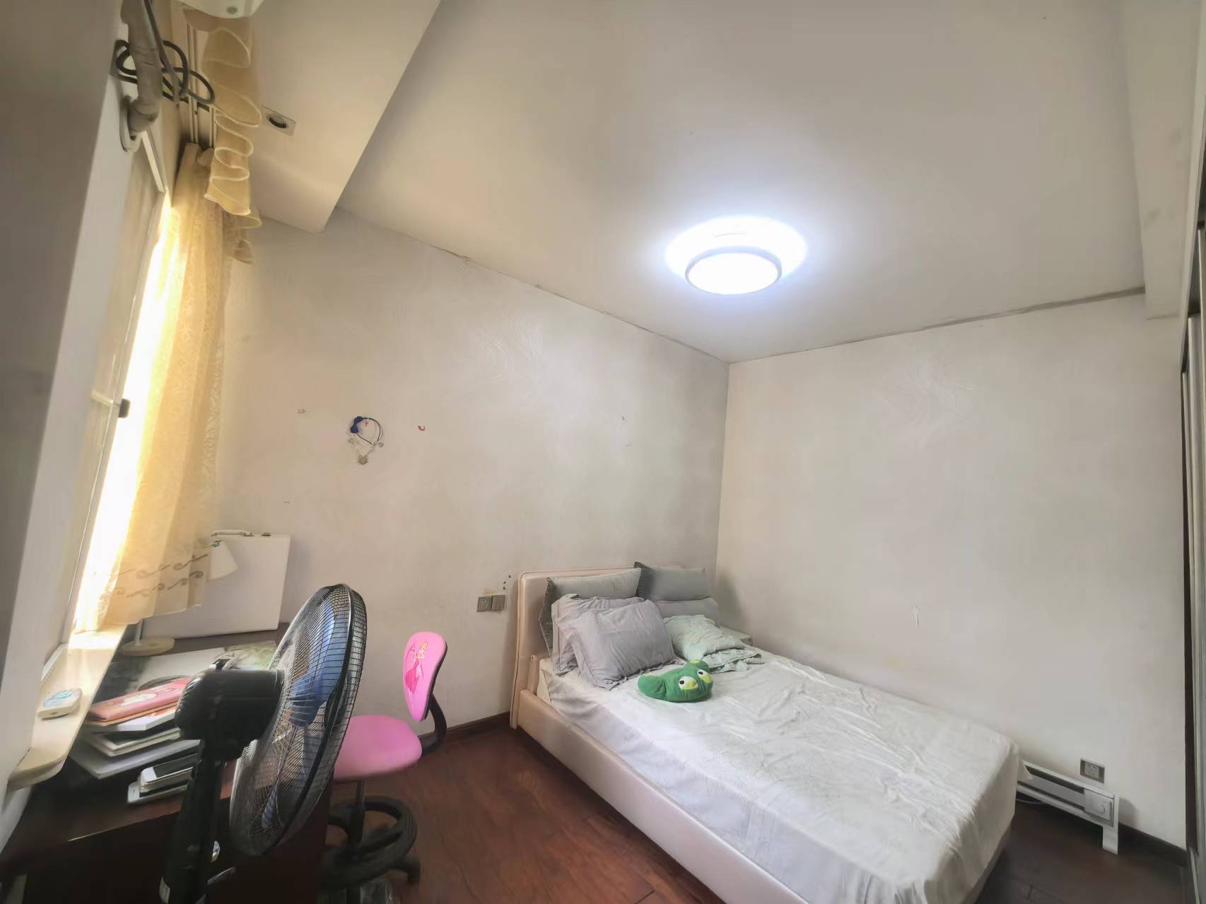 裕景龙苑  2室2厅1卫    38.0万 裕景龙苑  2室2厅1卫    38.0万室内图